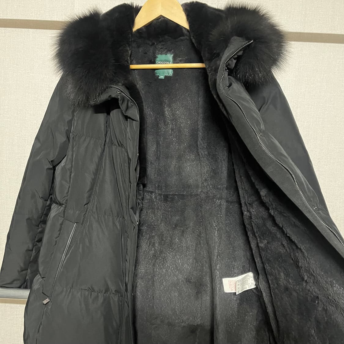 크로커다일 블랙 폭스퍼 패딩 100 상품이미지9