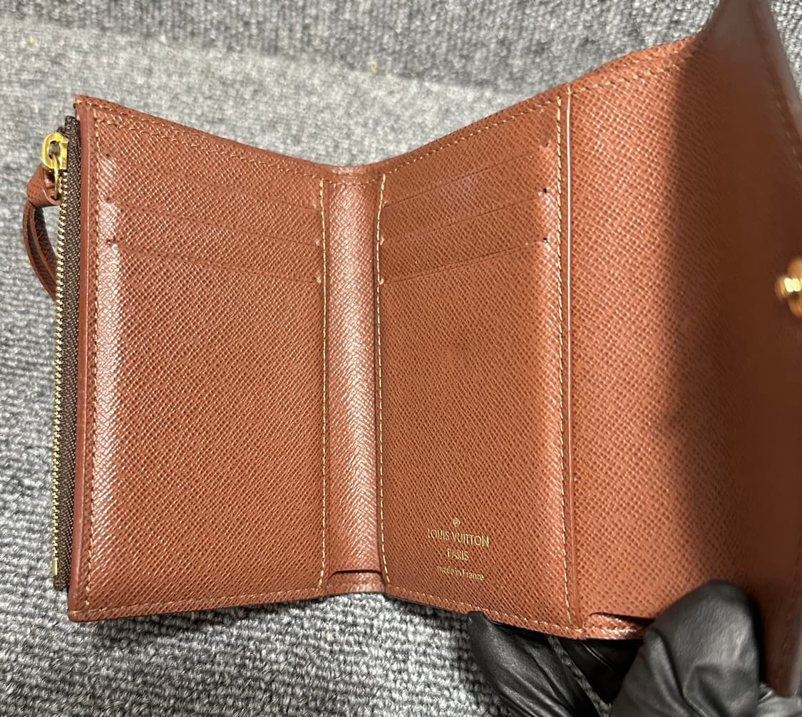 루이비통 반지갑 상품이미지3