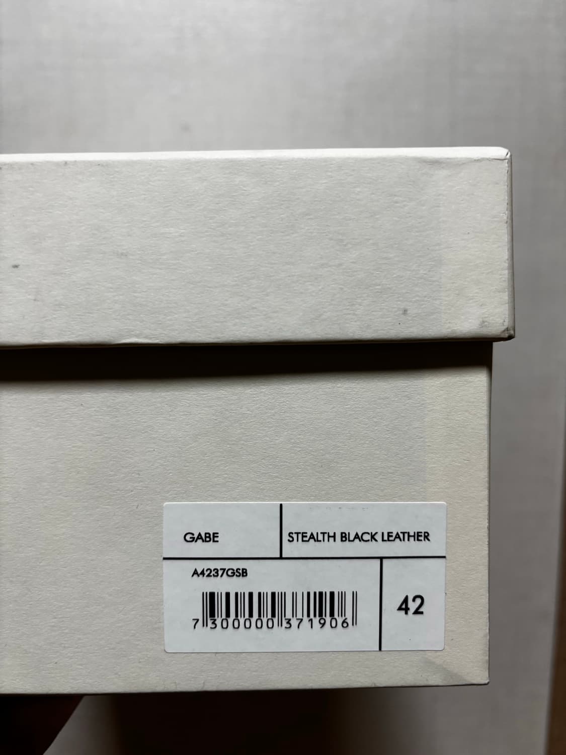 아워레가시 가베 스텔스블랙 42사이즈 상품이미지9