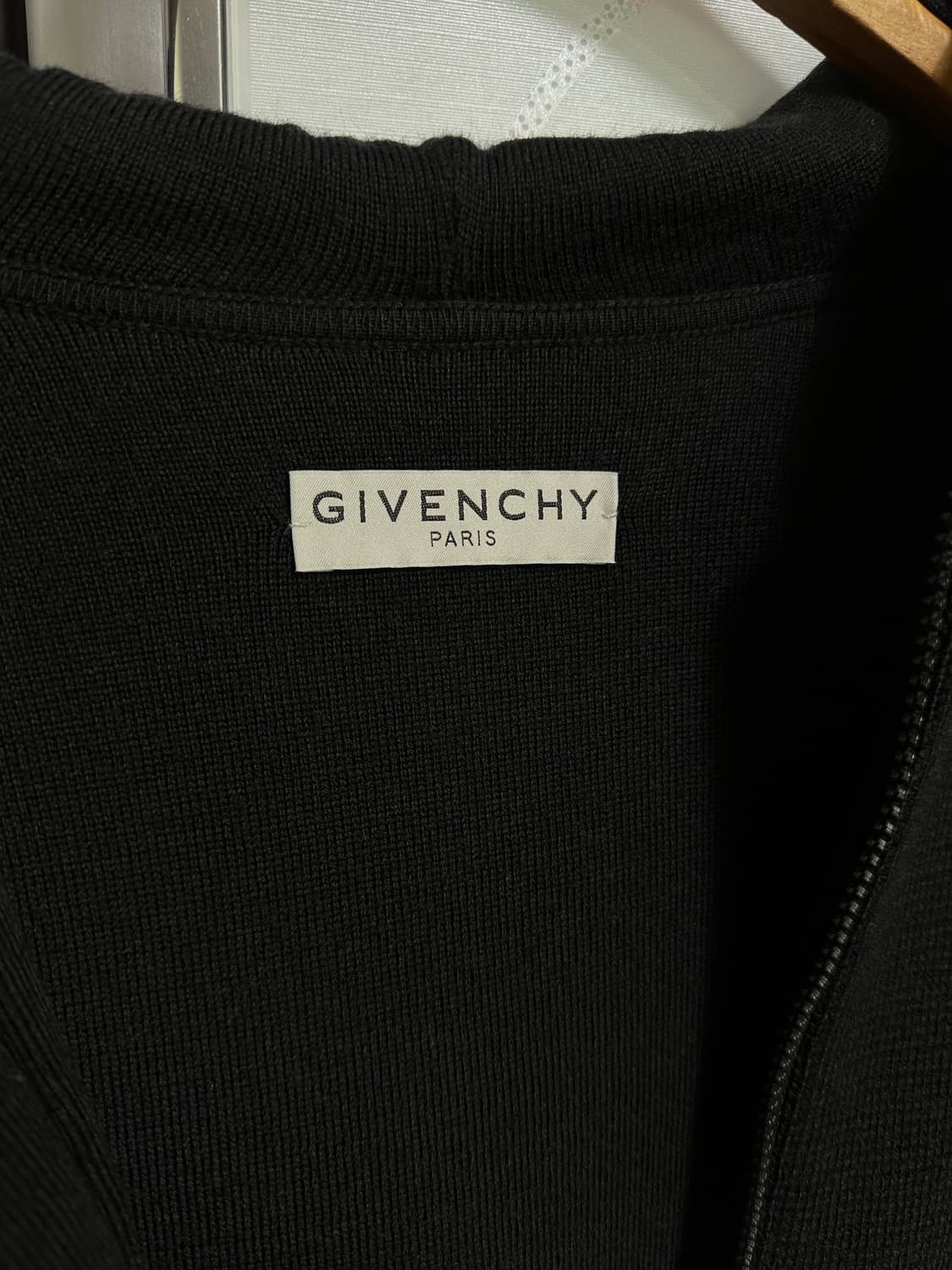 [새상품] 지방시 백로고 니트 봄버 바시티 후드 자켓 상품이미지5