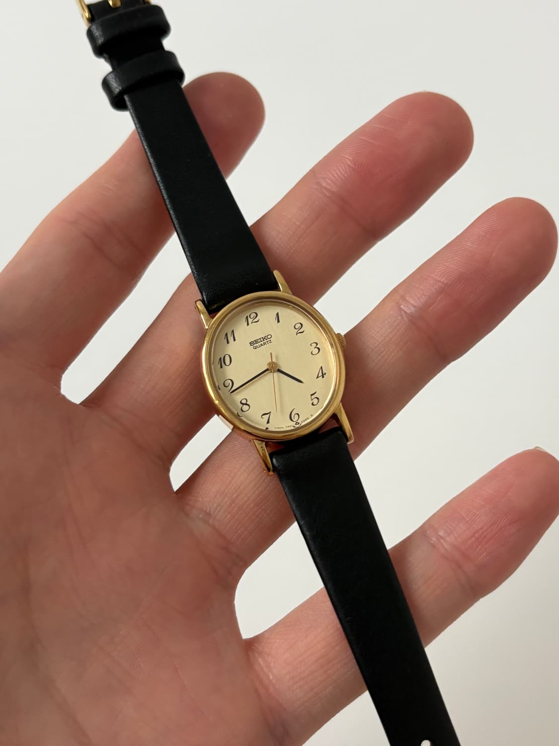 1980s Arabic Gold Oval Ladies Quartz 상품이미지1