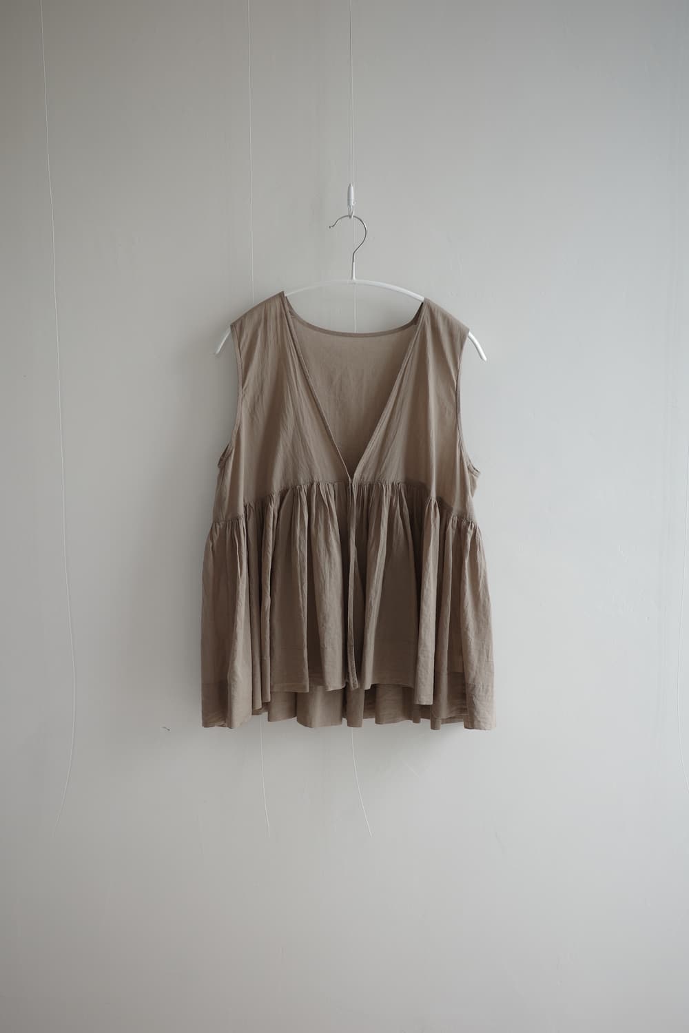 Beams Heart mocha brown vest 상품이미지1
