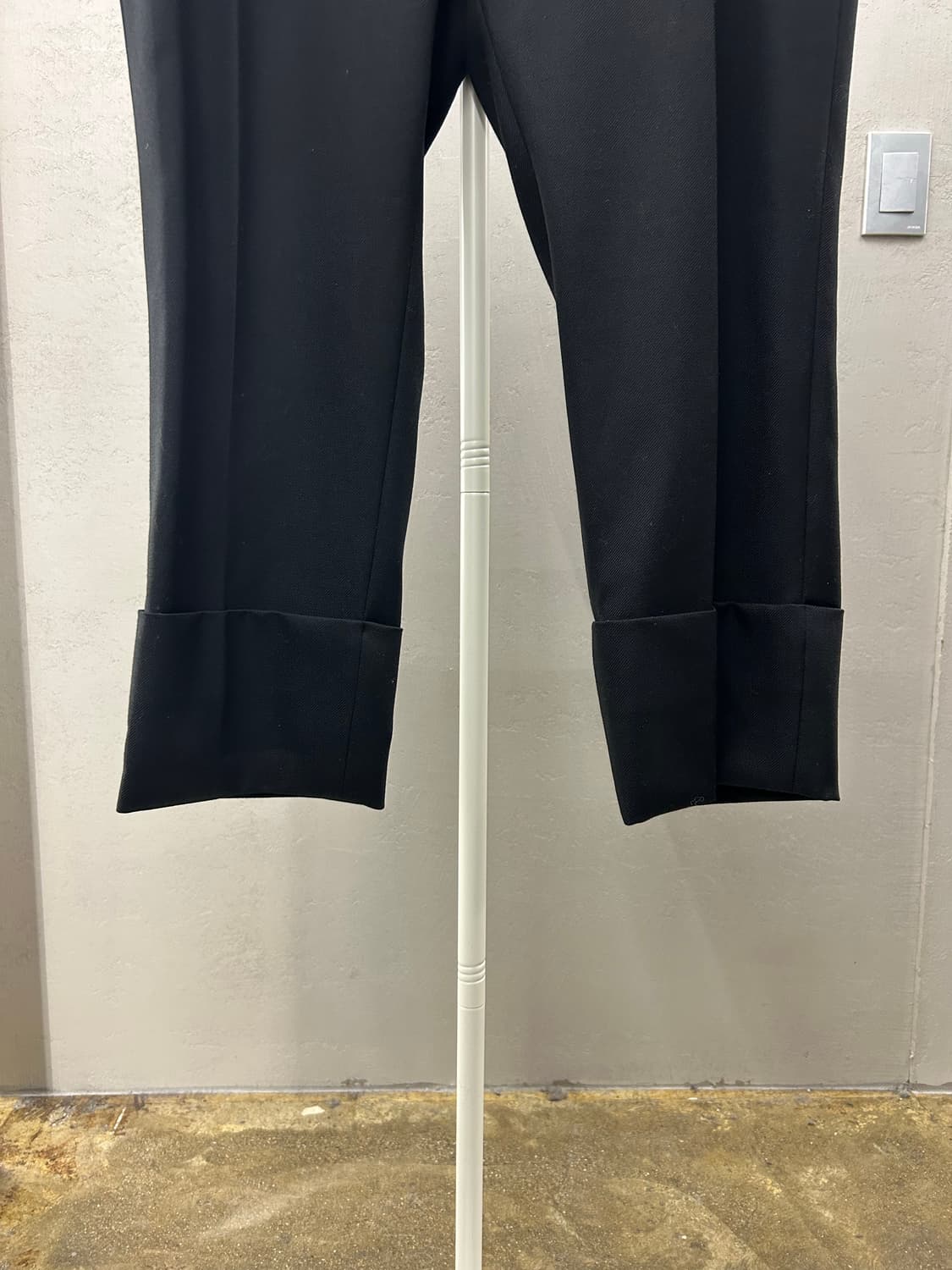 wooyoungmi 우영미 블랙 턴업 와이드 슬랙스 상품이미지4