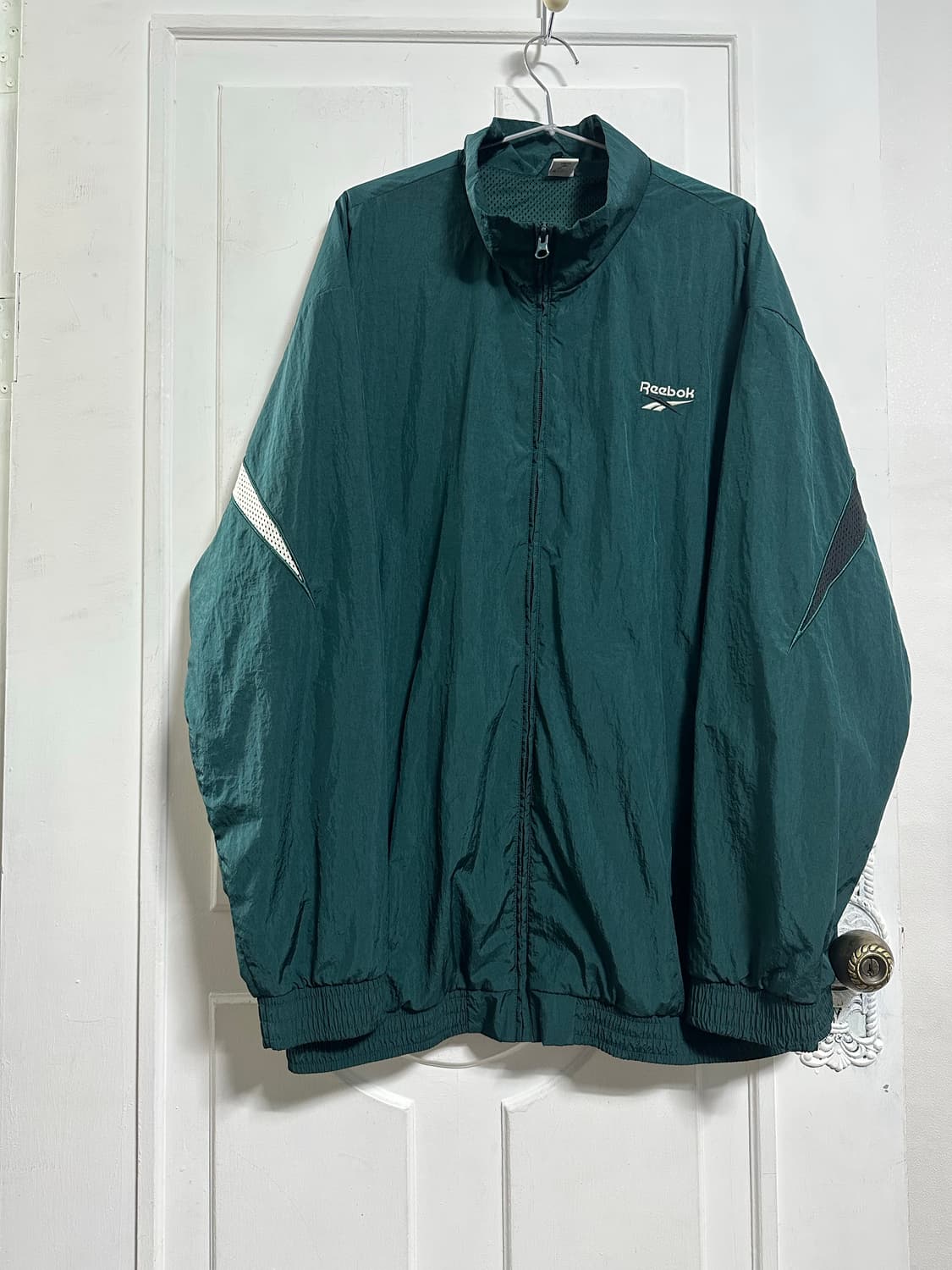 리복 백터 바람막이 상품이미지1