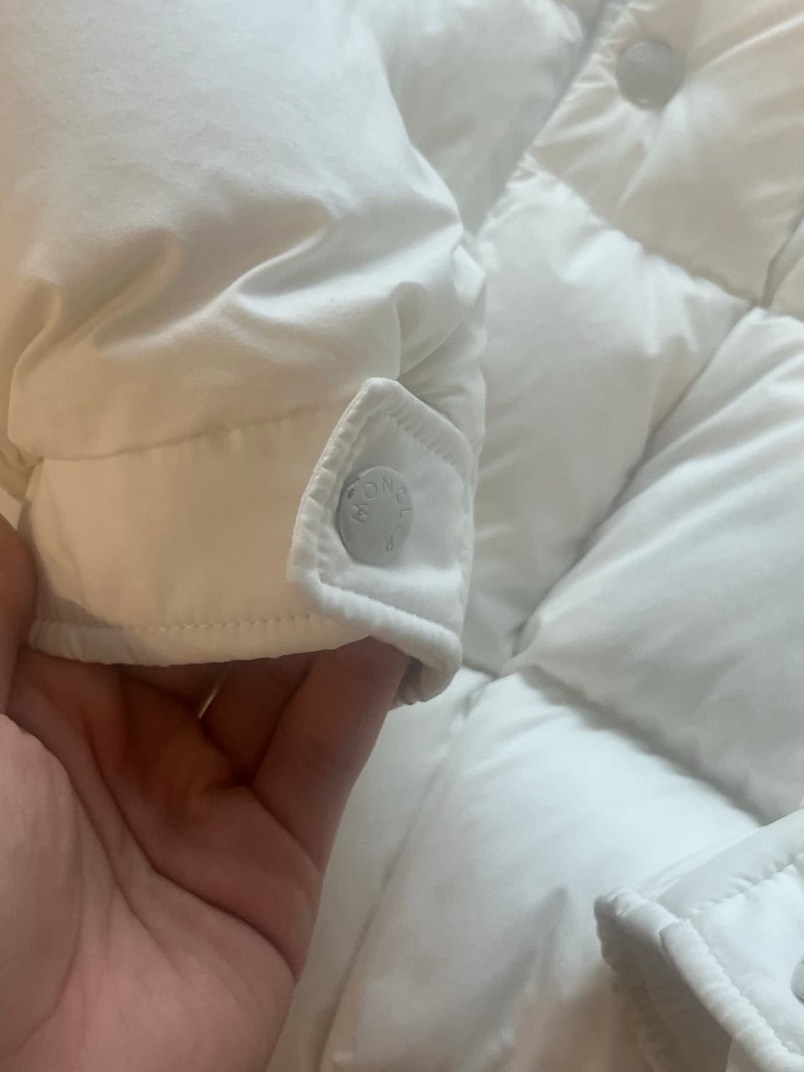 몽클레어 베제르(마야70) 화이트 2 상품이미지8