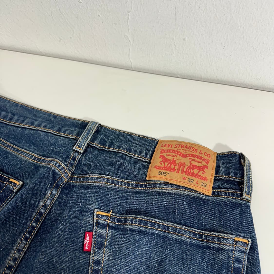 M 리바이스505 레귤러핏 진청 데님팬츠 청바지 상품이미지2