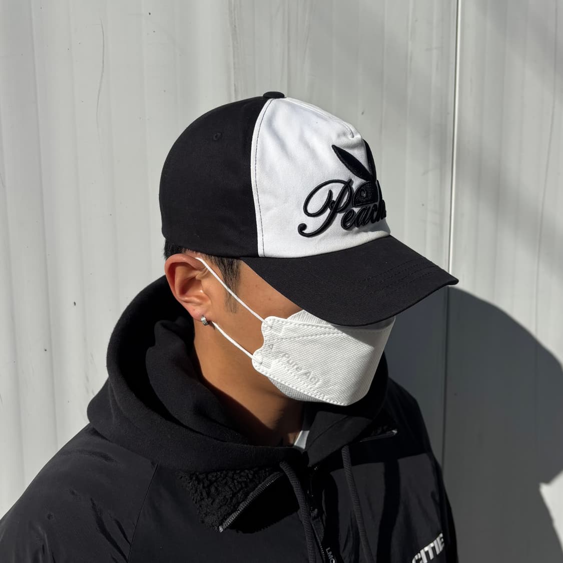 Peaches. x Playboy 'Two-Tone' 래빗 헤드 캡 상품이미지6