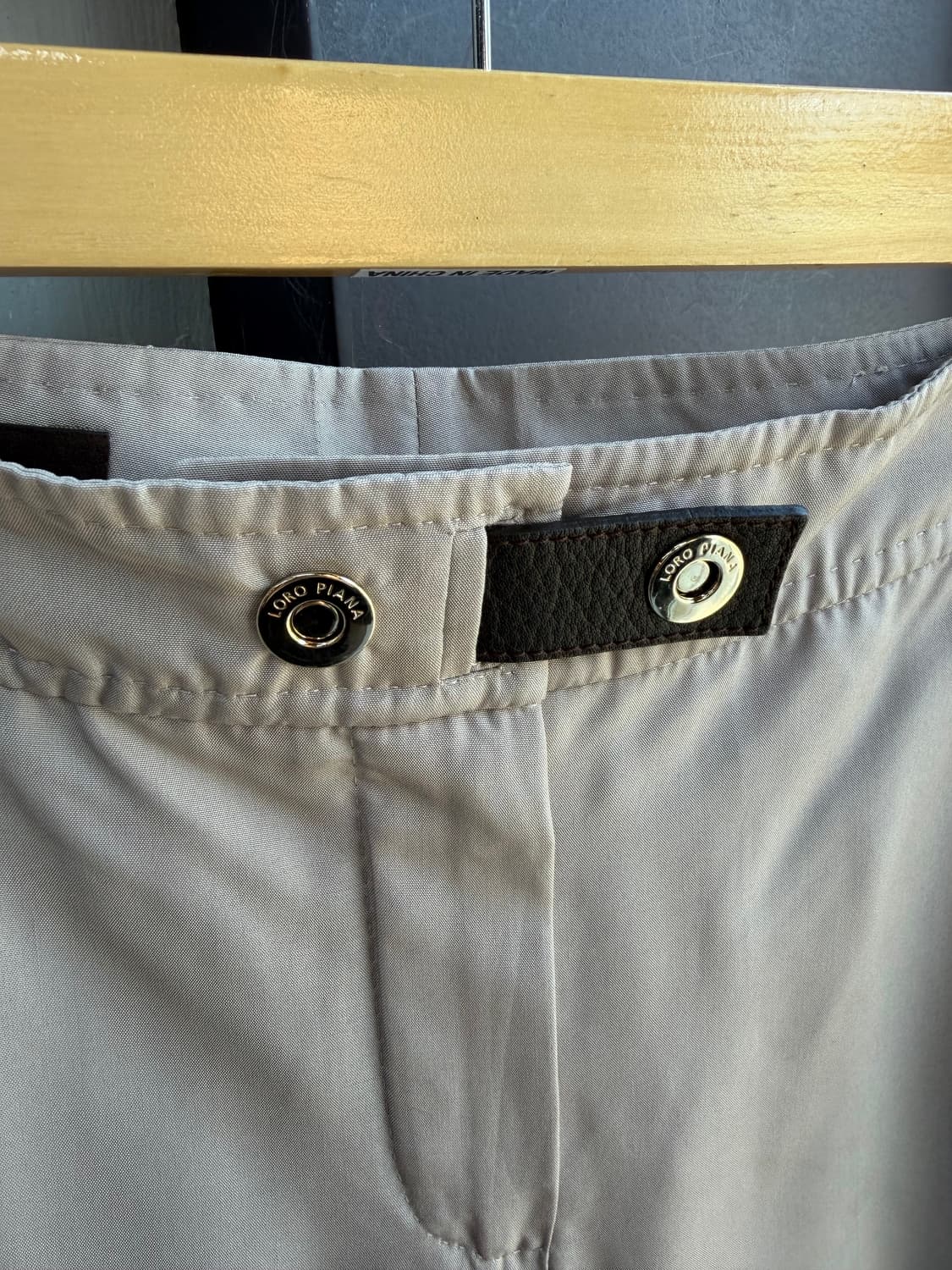 38/ 로로피아나 SETA 실크 금장버튼 와이드 팬츠 상품이미지5