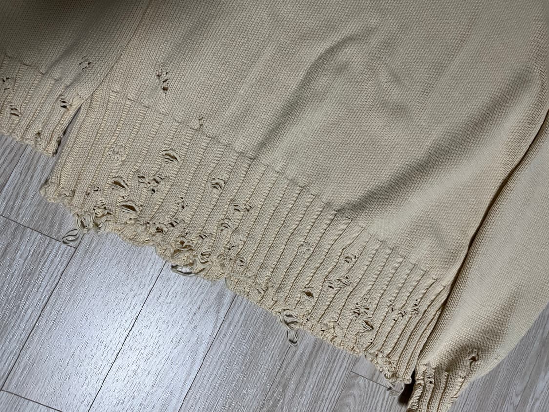 마르니 디스트레스드 니트 베이지 상품이미지2