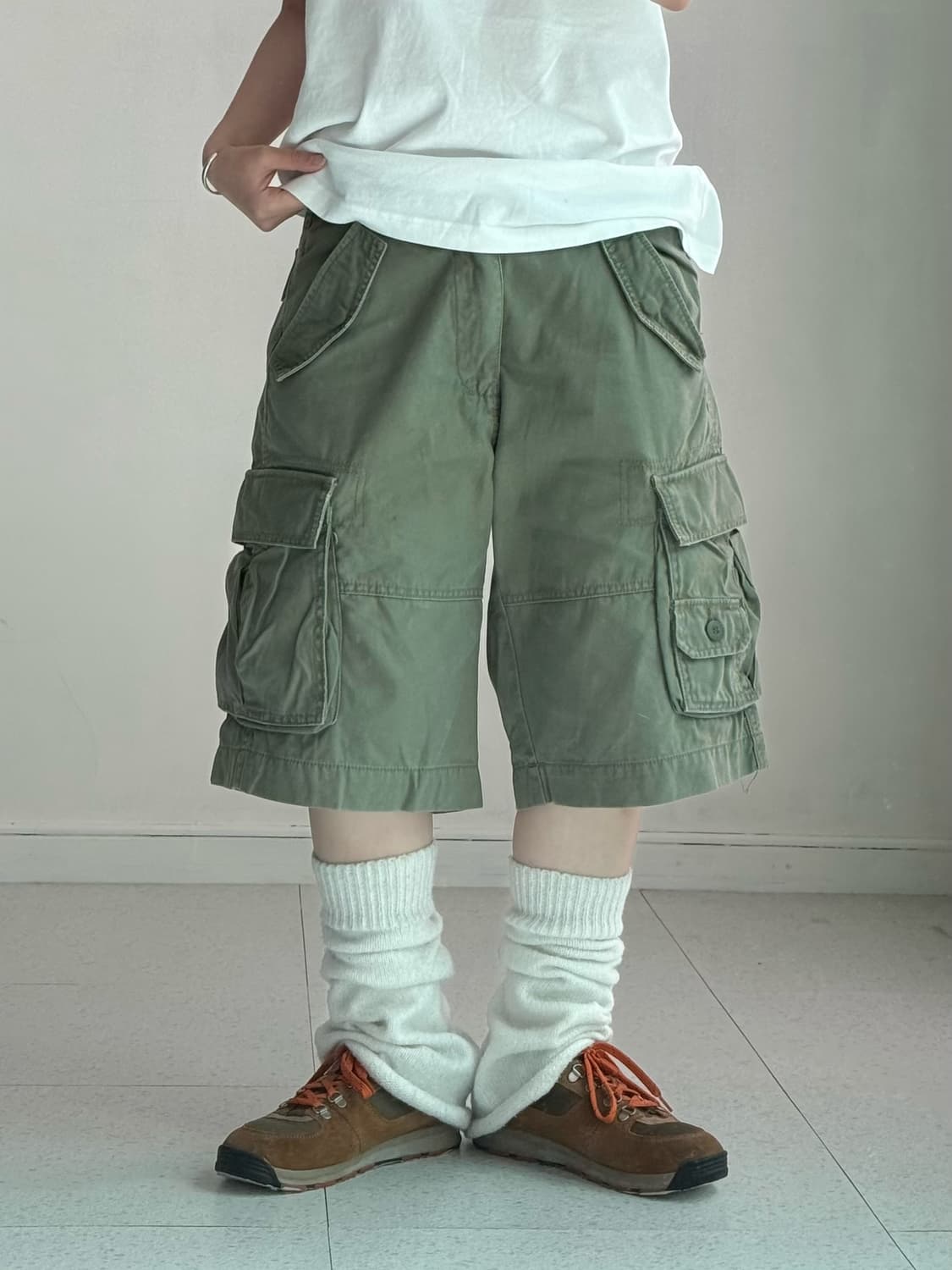 빈티지 카키 버뮤다 팬츠 상품이미지1