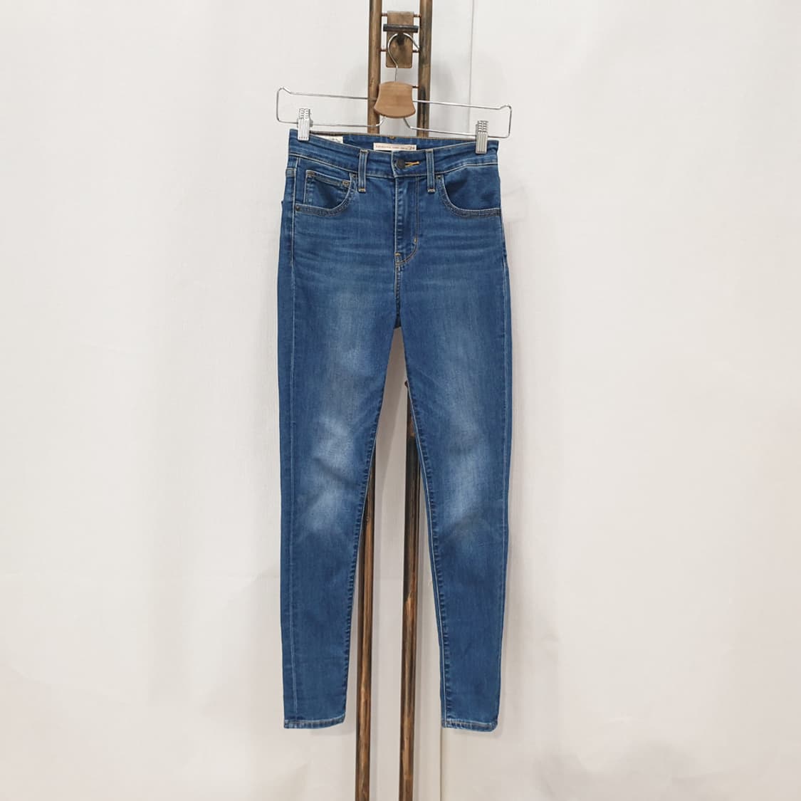 리바이스 여성 쿨 맥스 스키니진 청바지 24 상품이미지1