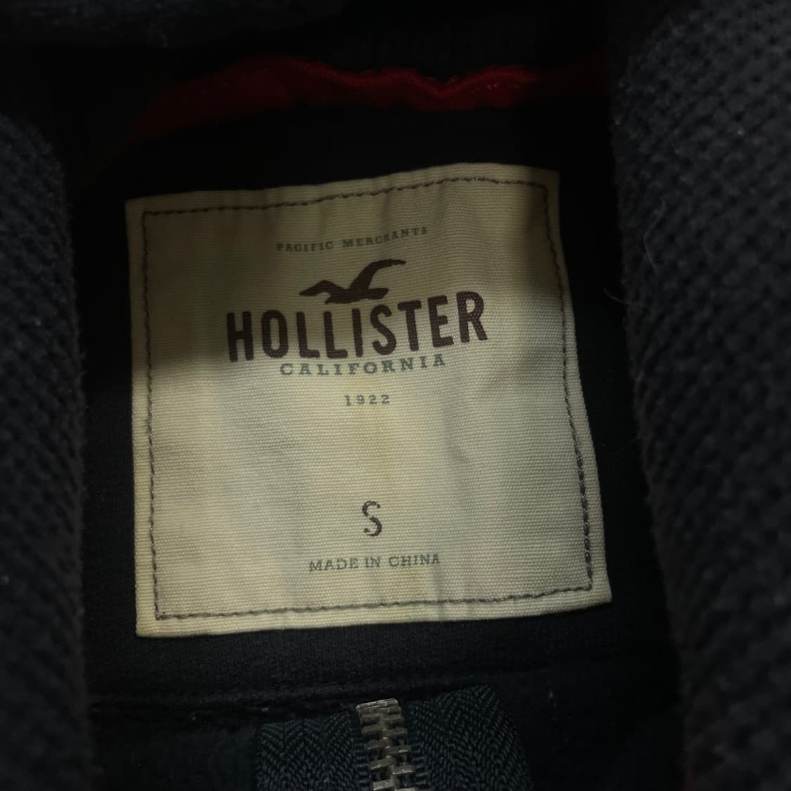 홀리스터 스펠 로고 후드집업 네이비 상품이미지4