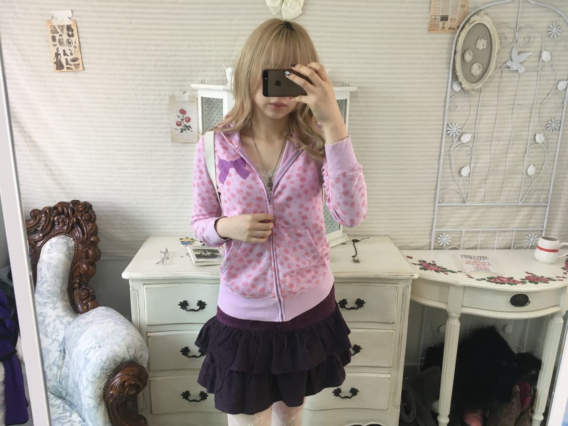 빈티지 리본 플라워 패턴 후드집업 상품이미지1