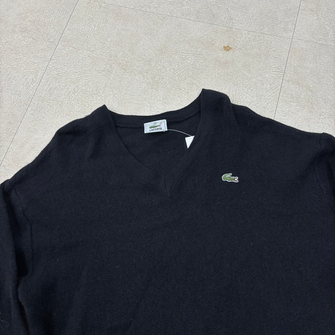 라코스테 스몰로고 브이넥 니트 상품이미지2