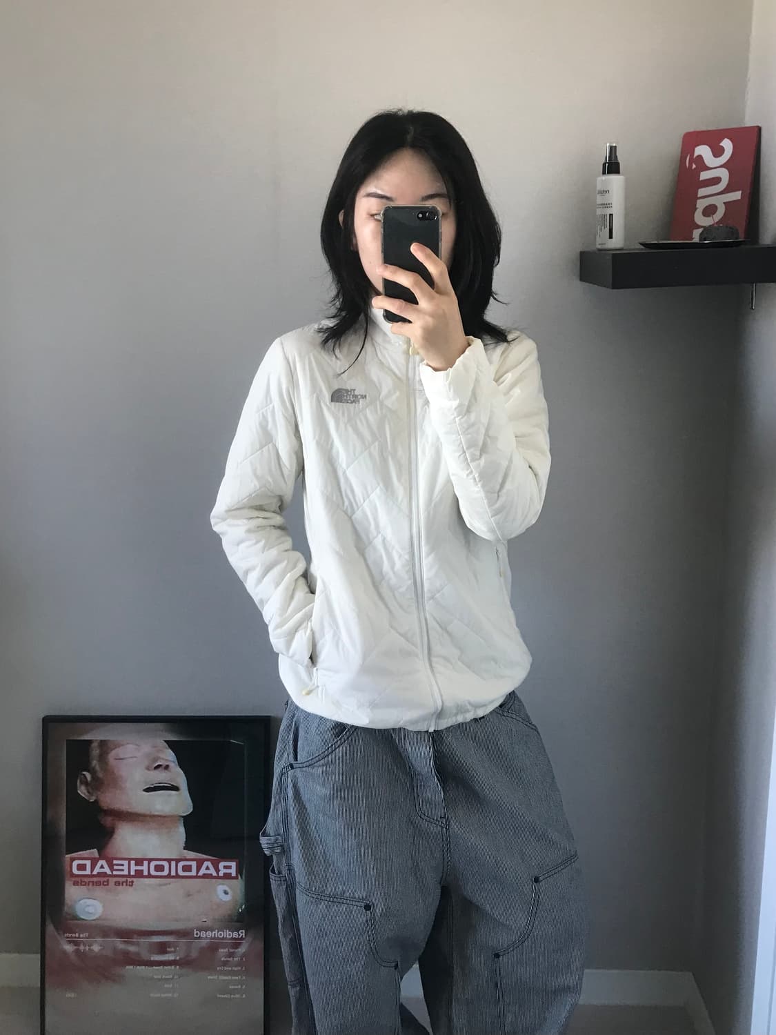 노스페이스 V-Motion 로고 화이트 경량 패딩 상품이미지2