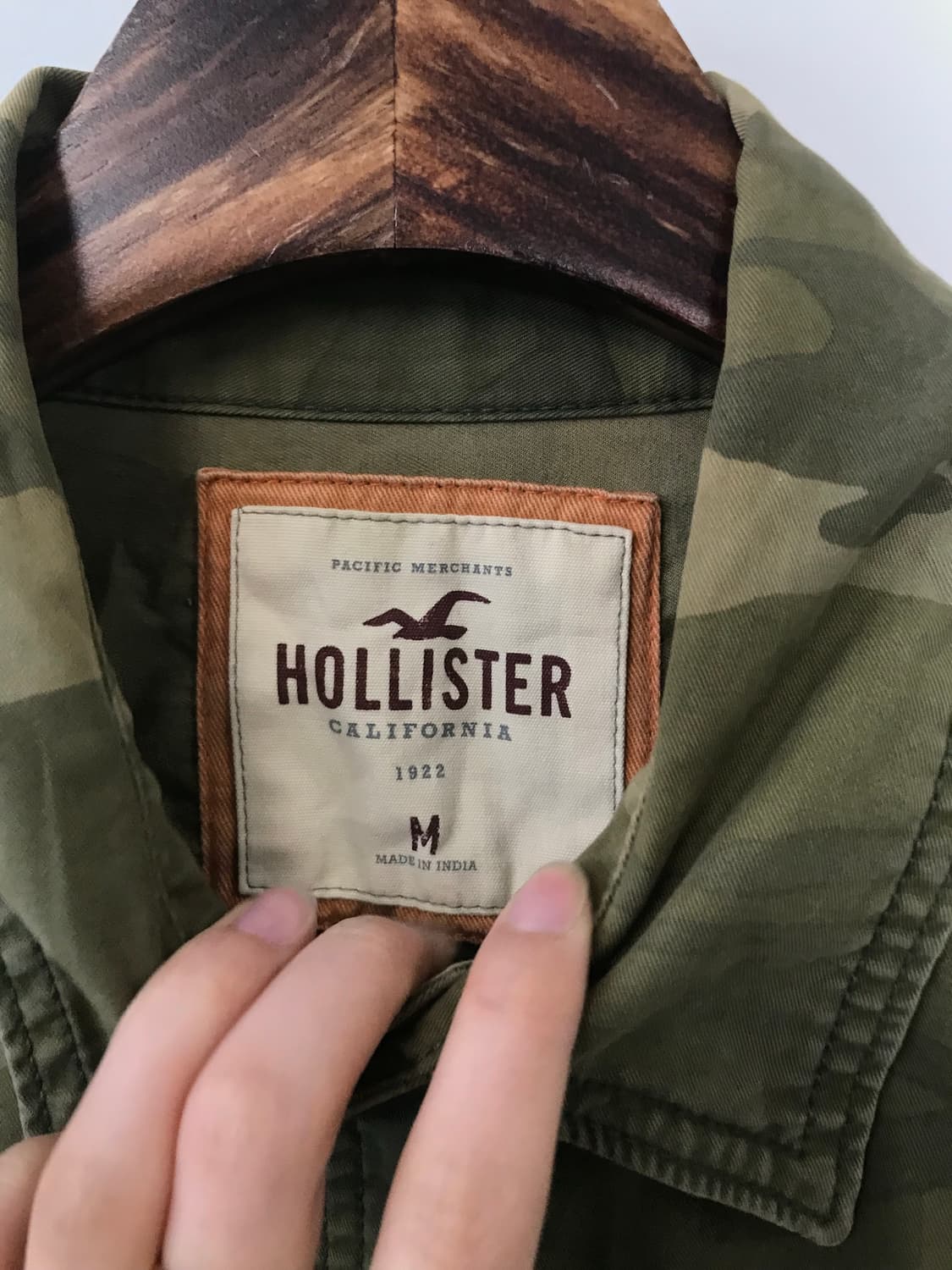 홀리스터 자수로고 카모플라쥬 포켓 셔츠 상품이미지6