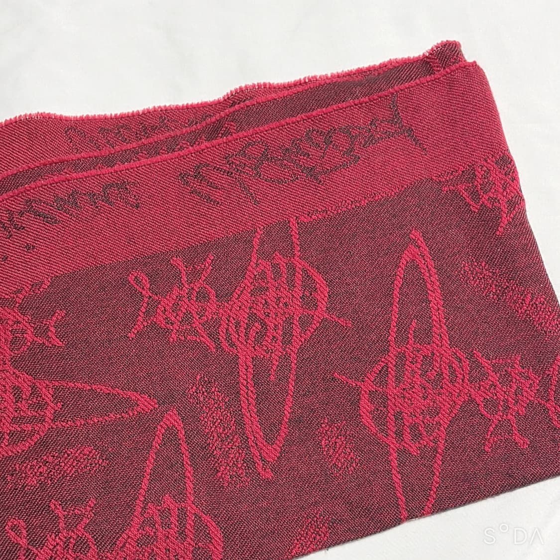 비비안웨스트우드 레드 패턴 목도리 숄 머플러 상품이미지5