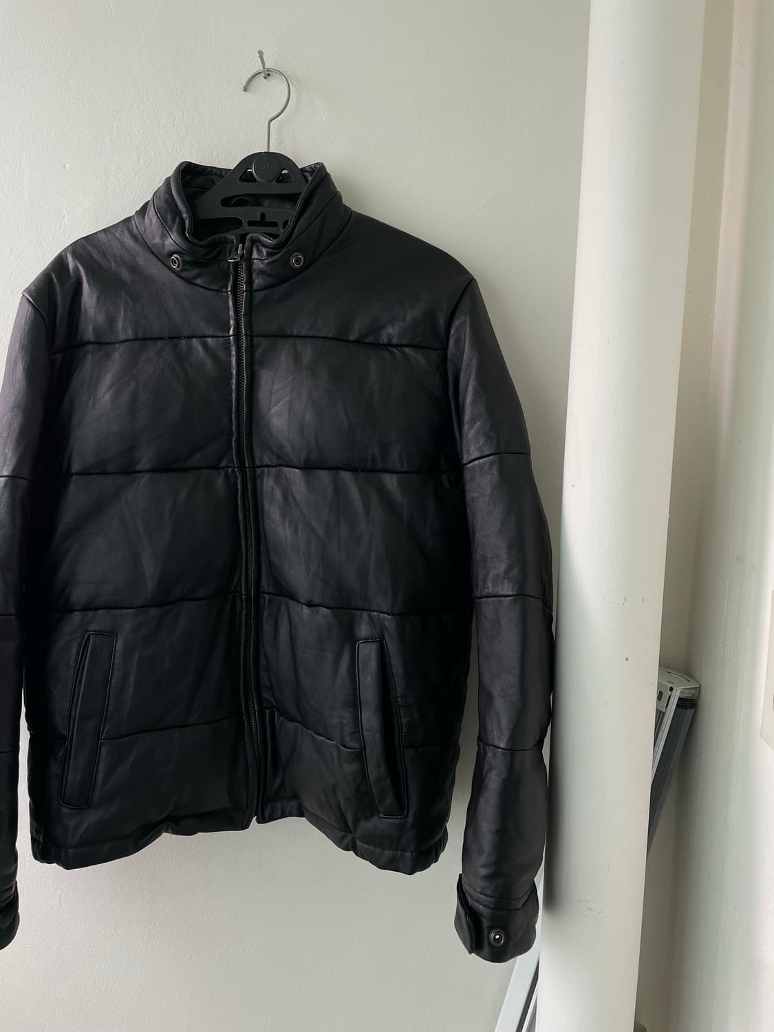 양가죽 레더 크롭 패딩 자켓 상품이미지1