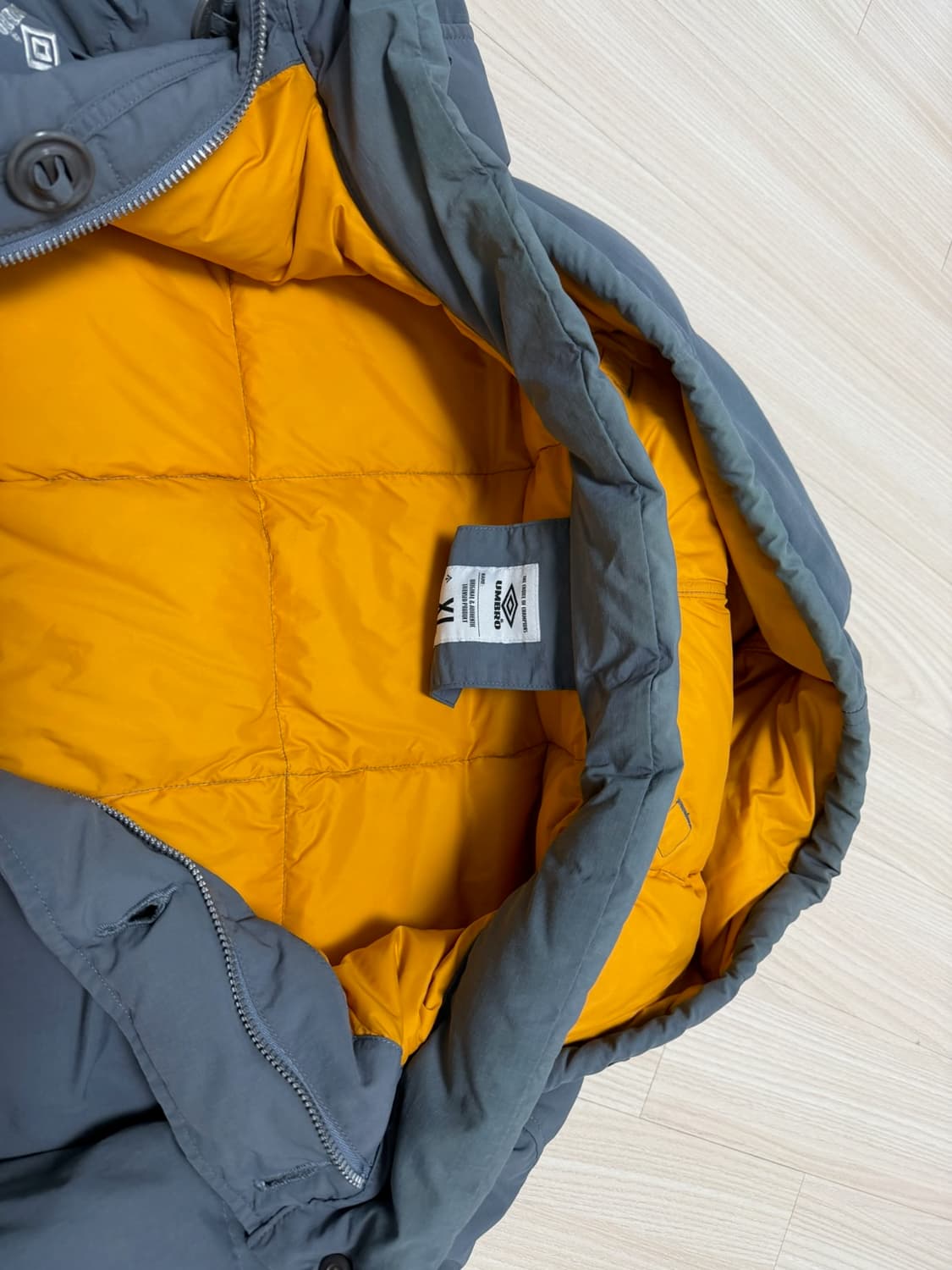 엄브로 스펙테이터 패딩 상품이미지4