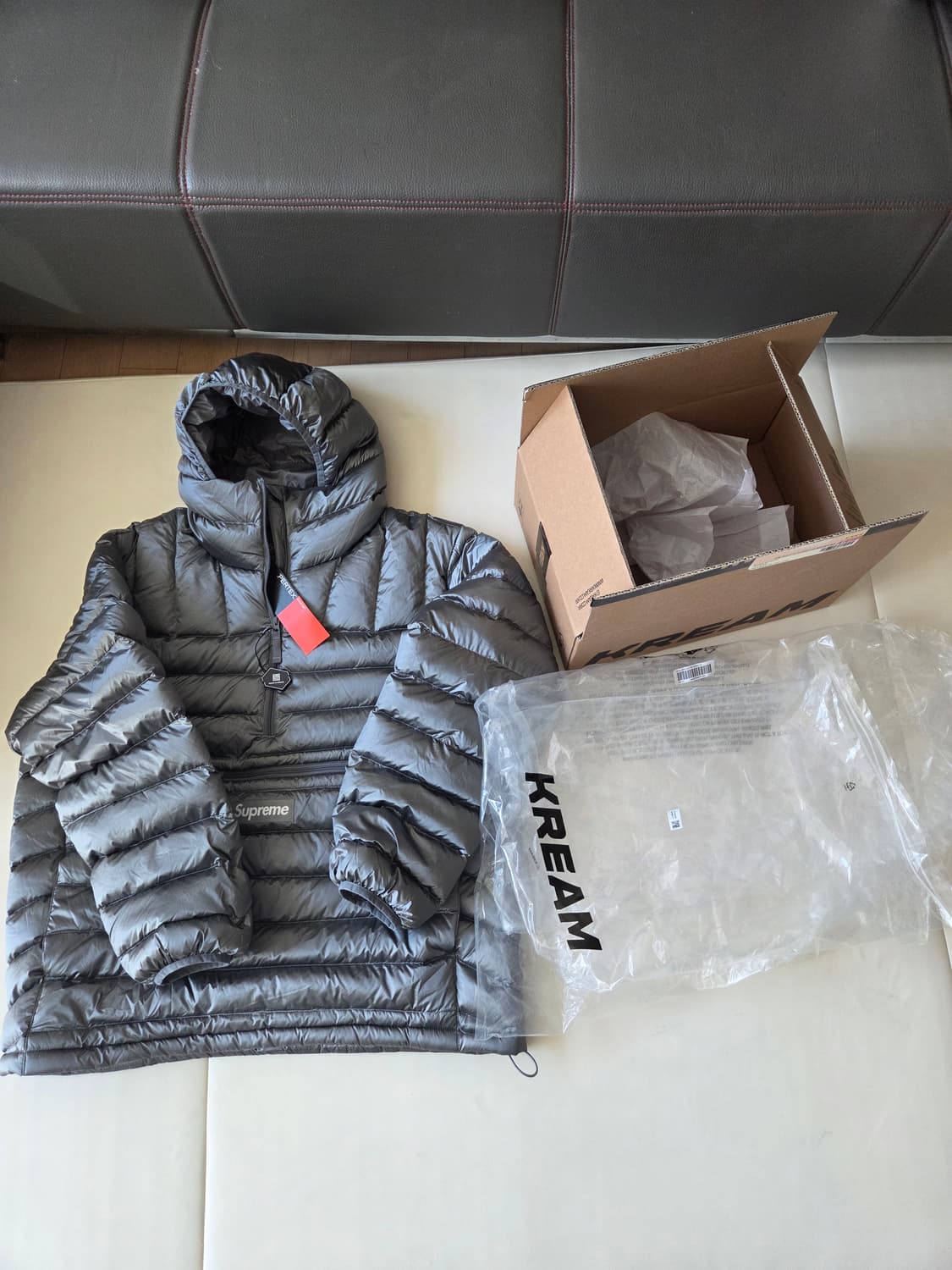 [L] 25FW 슈프림 마이크로 다운 하프 집 후드 풀오버 실버 L 상품이미지1