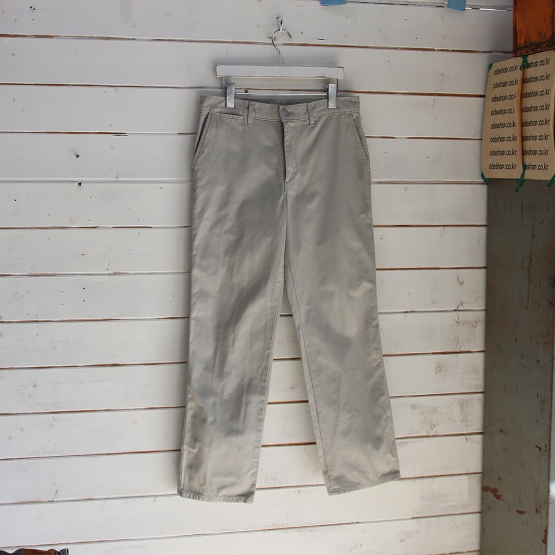 (착용컷) MARGARET HOWELL x EDWIN 치노 팬츠 (31) 상품이미지1