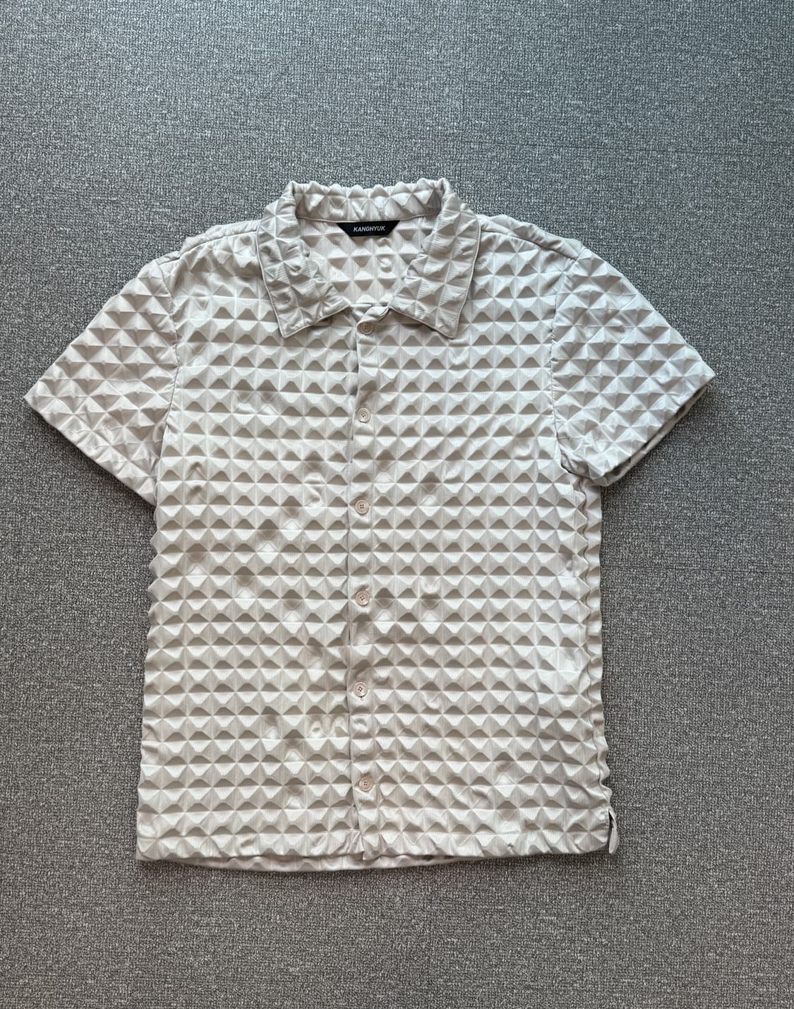 22SS 강혁 피라미드 엠보싱 에어백 하프 셔츠 XL 상품이미지1