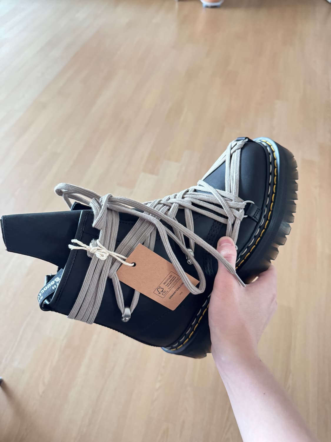 릭오웬스 닥터마틴 1460 쿼드 솔 메가 레이스 부츠 상품이미지3