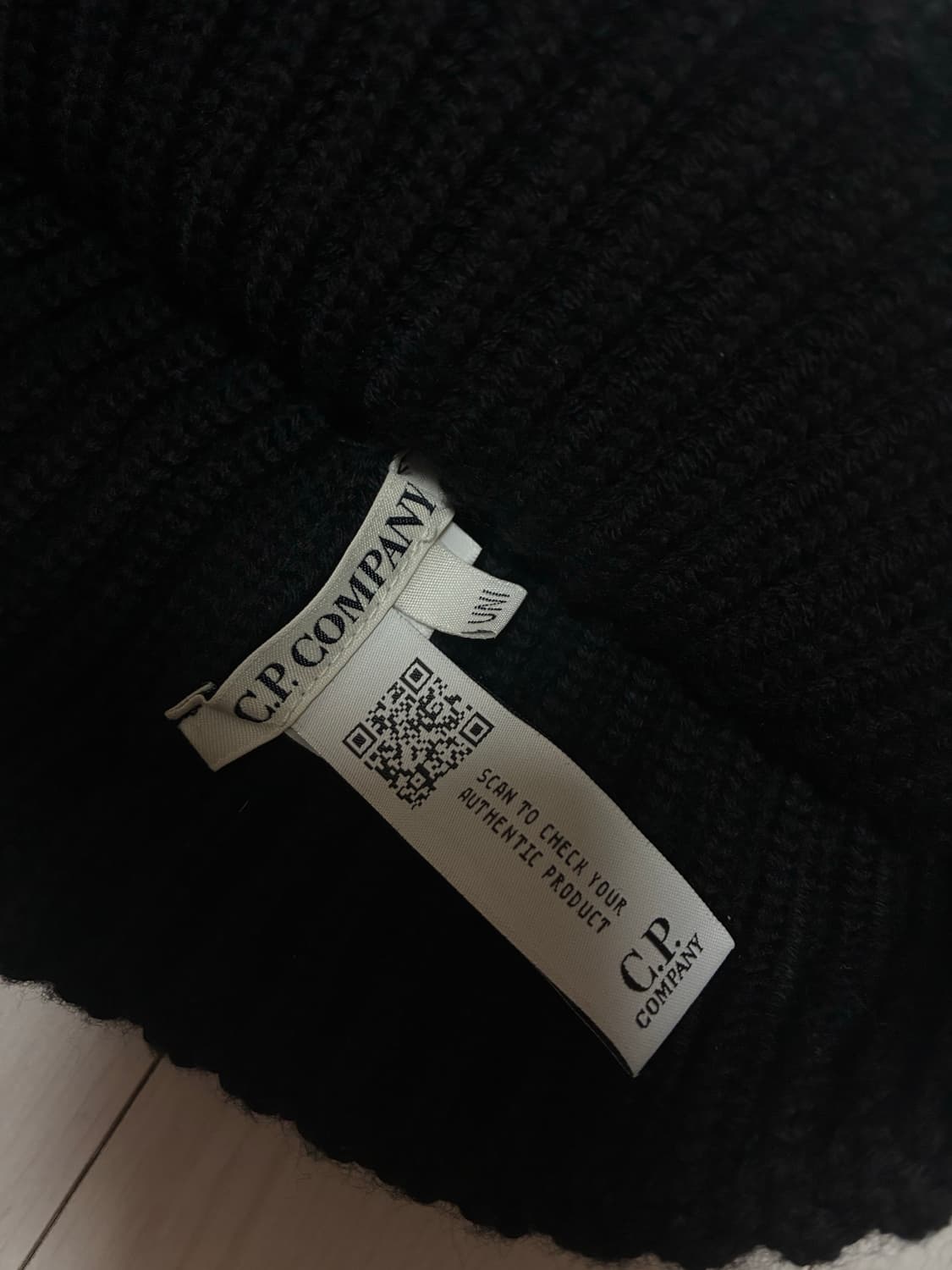 CP 컴퍼니 엑스트라 파인 메리노 울 고글 비니 블랙 상품이미지6