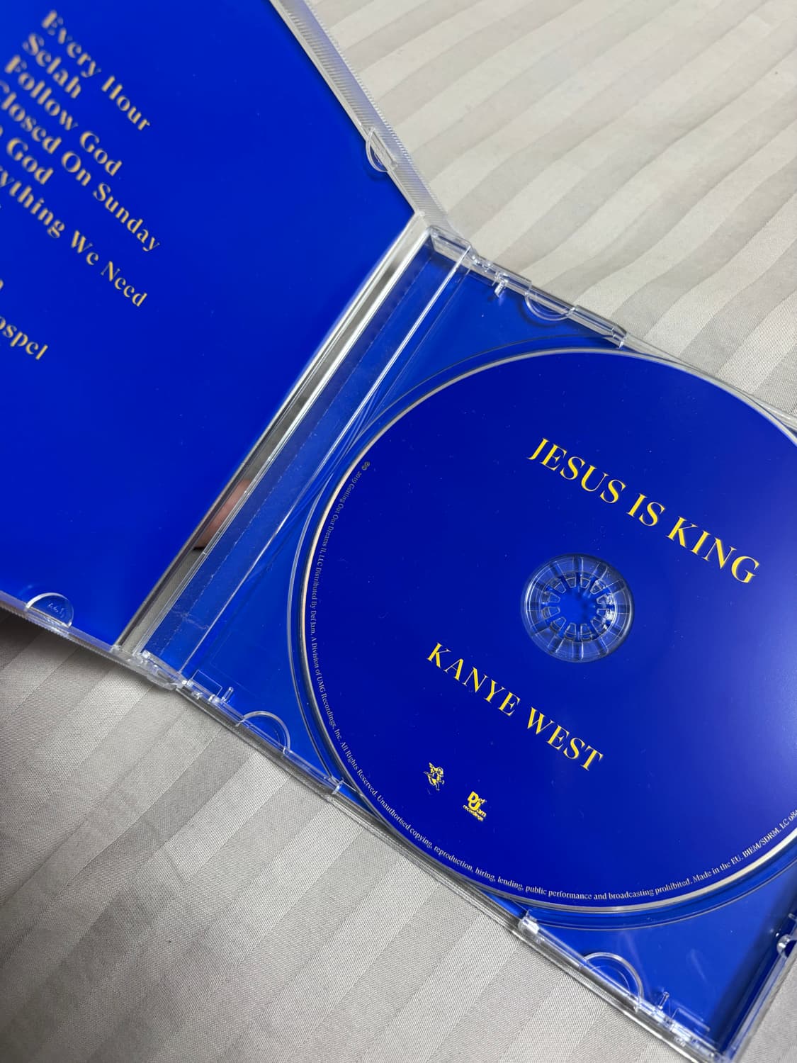 칸예 웨스트(YE) 지저스 이즈 킹 CD 상품이미지2