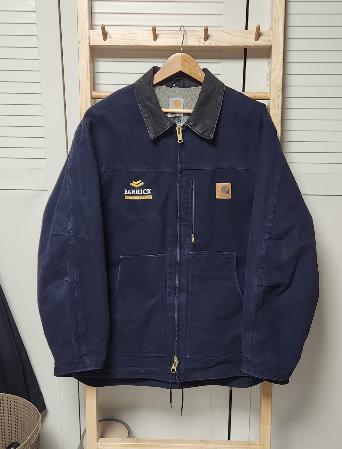 칼하트 디트로이트 딥네이비 c81 워크 자켓 상품이미지4