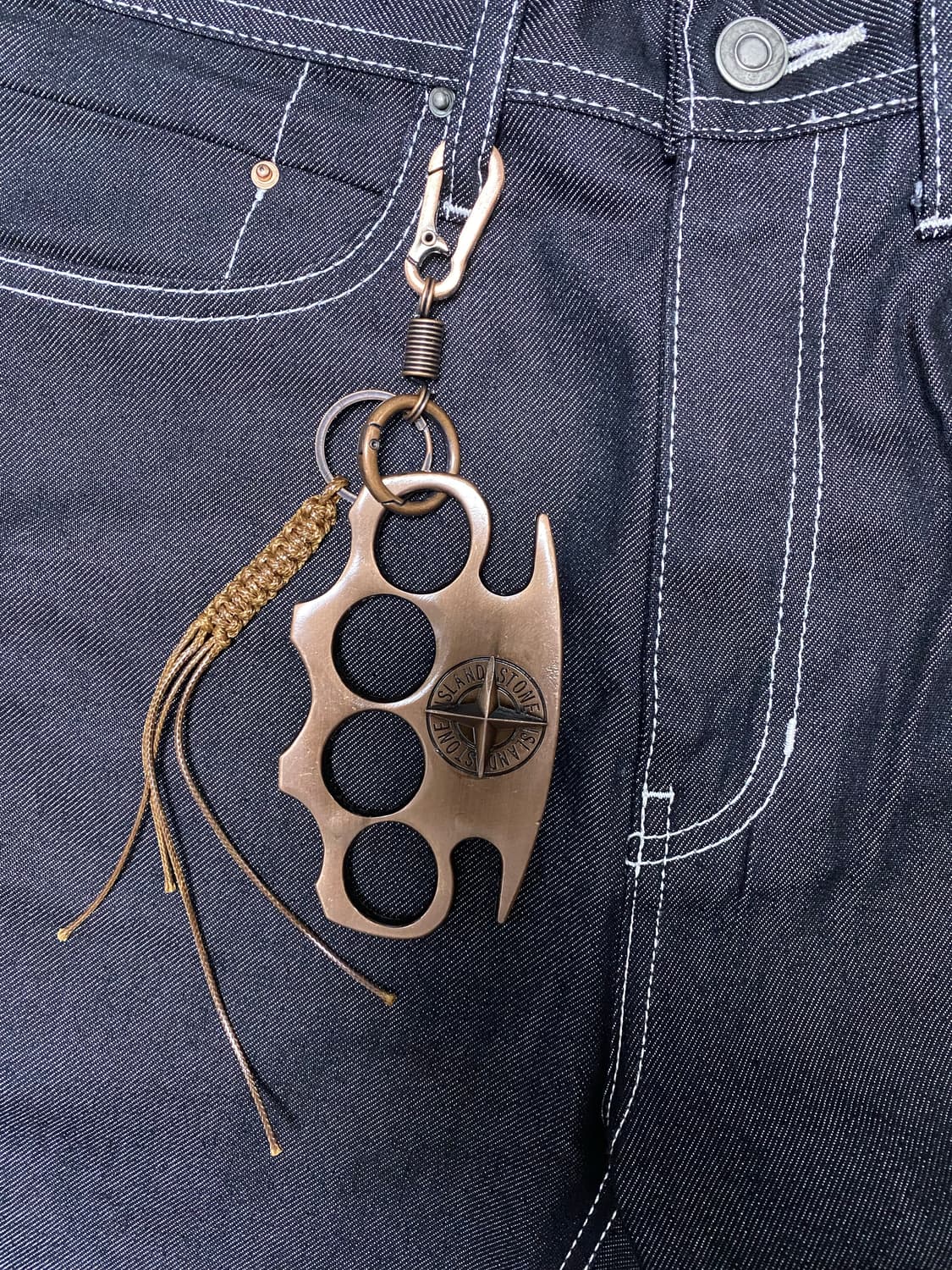 스톤 너클 키링 상품이미지1