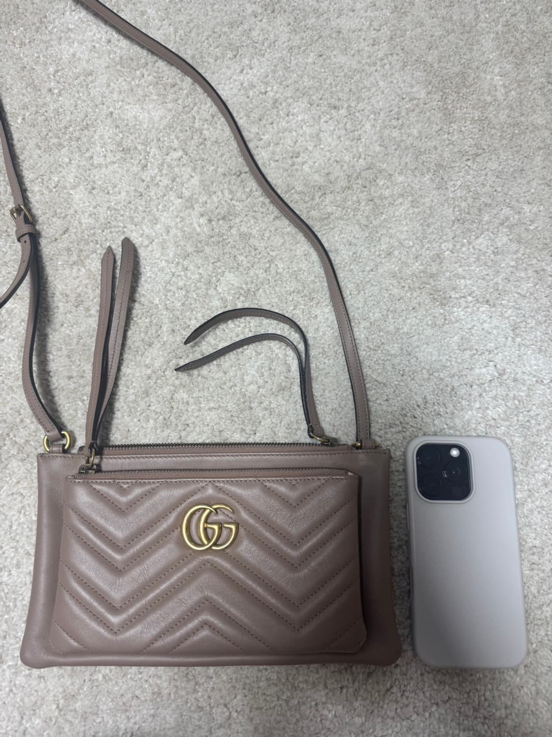 구찌 GG 마몽 마틀라세 미니 숄더백 베이지 상품이미지2