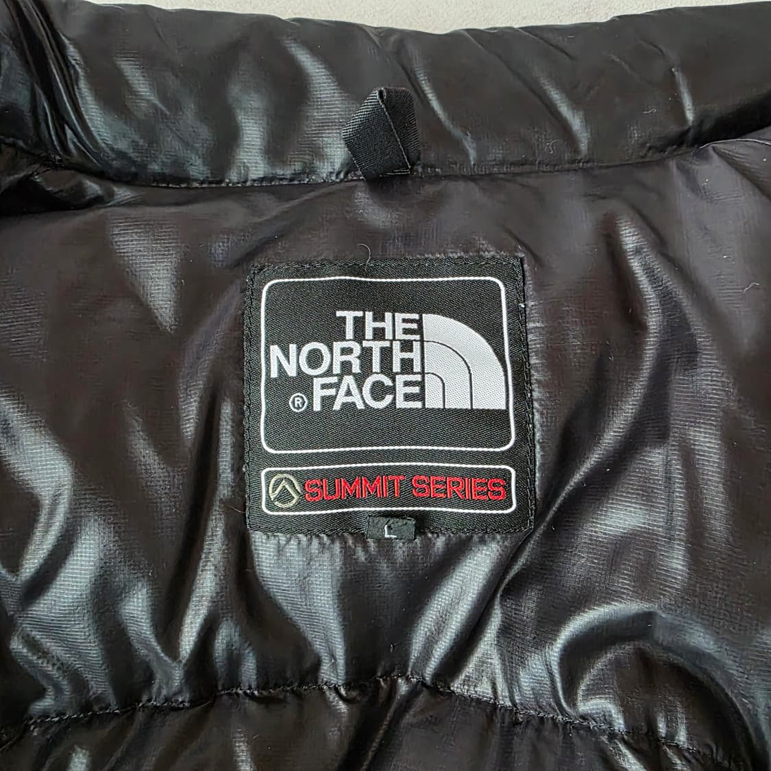 골드윈코리아 노스페이스 아콘카구아 경량패딩 L(100~105)
 상품이미지8