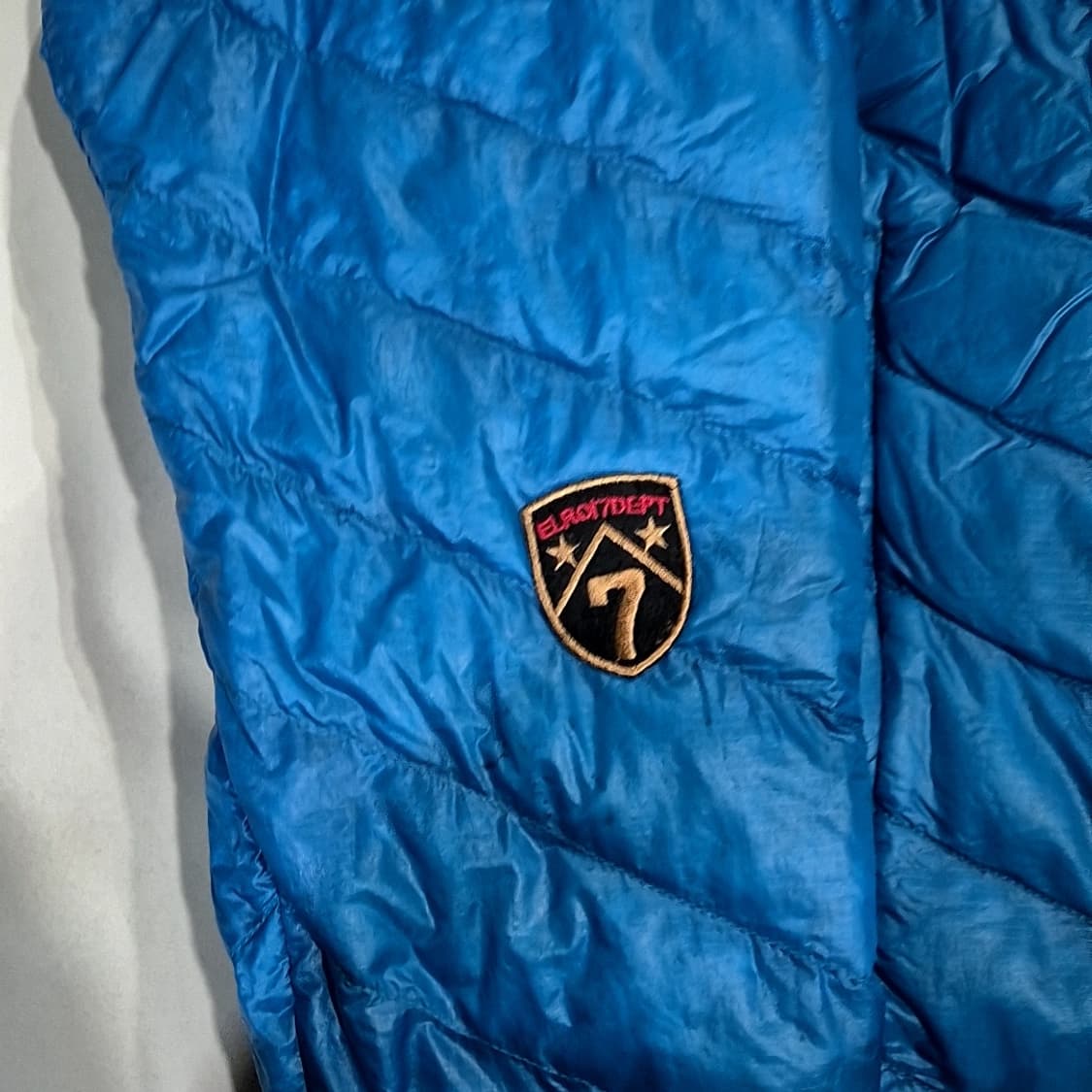 몽벨 1000FP 경량 패딩 상품이미지4