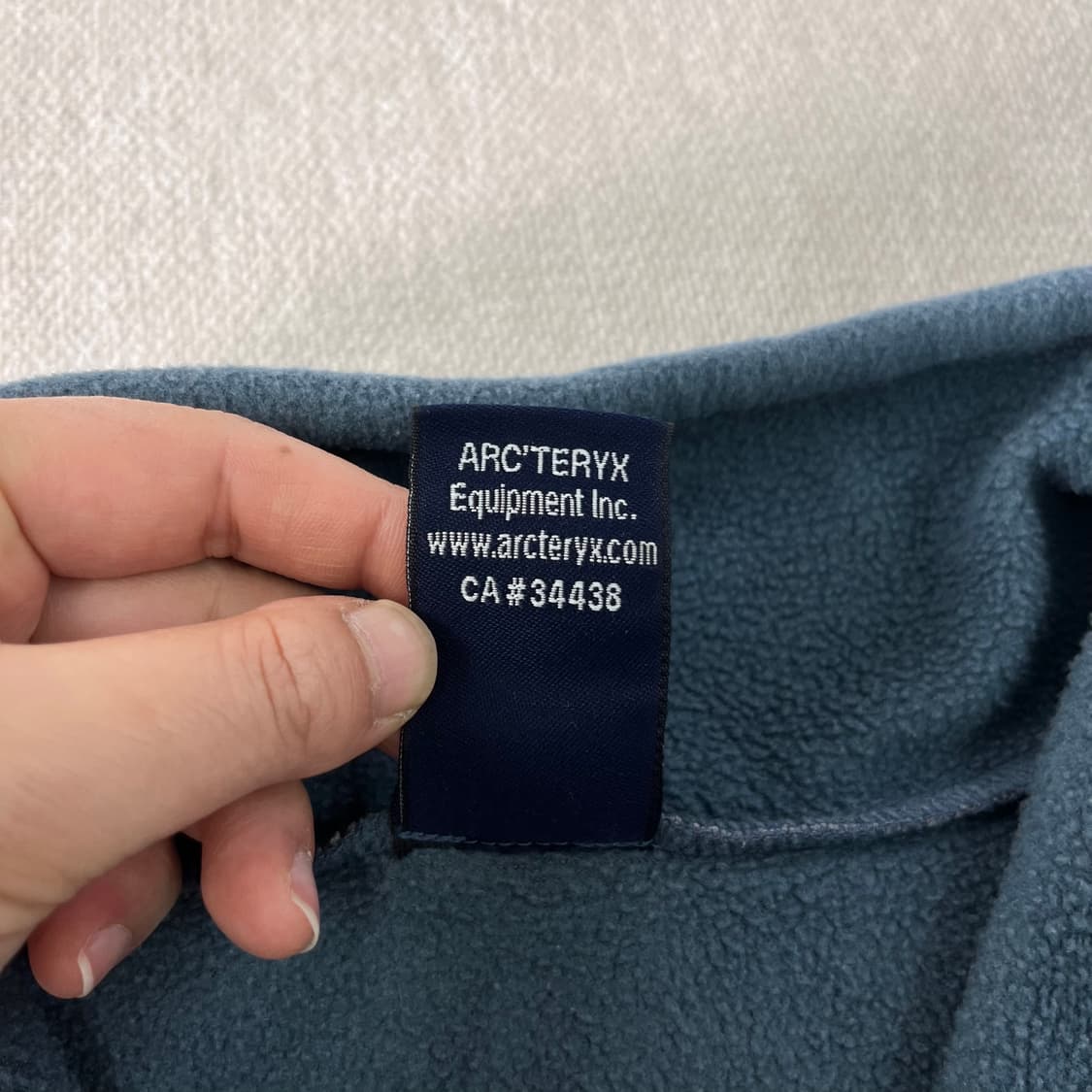 105 아크테릭스 반집업 자수 후리스  상품이미지4