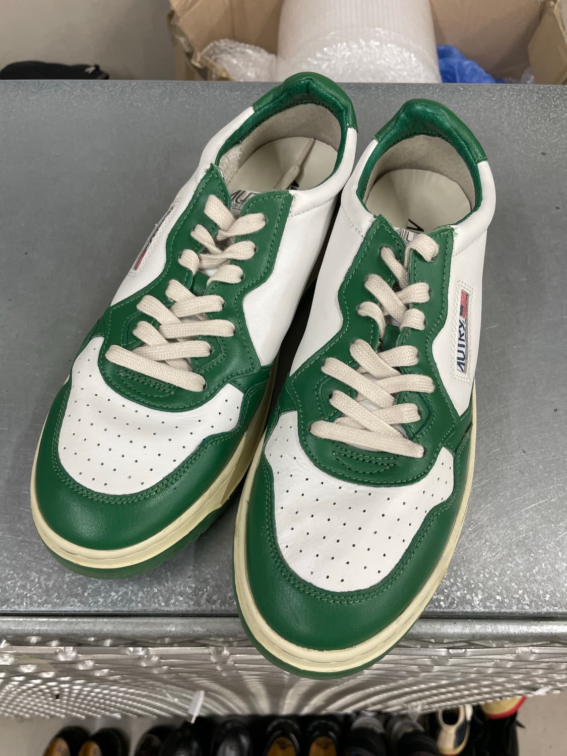 오트리 메달리스트 그린 화이트 44 상품이미지2