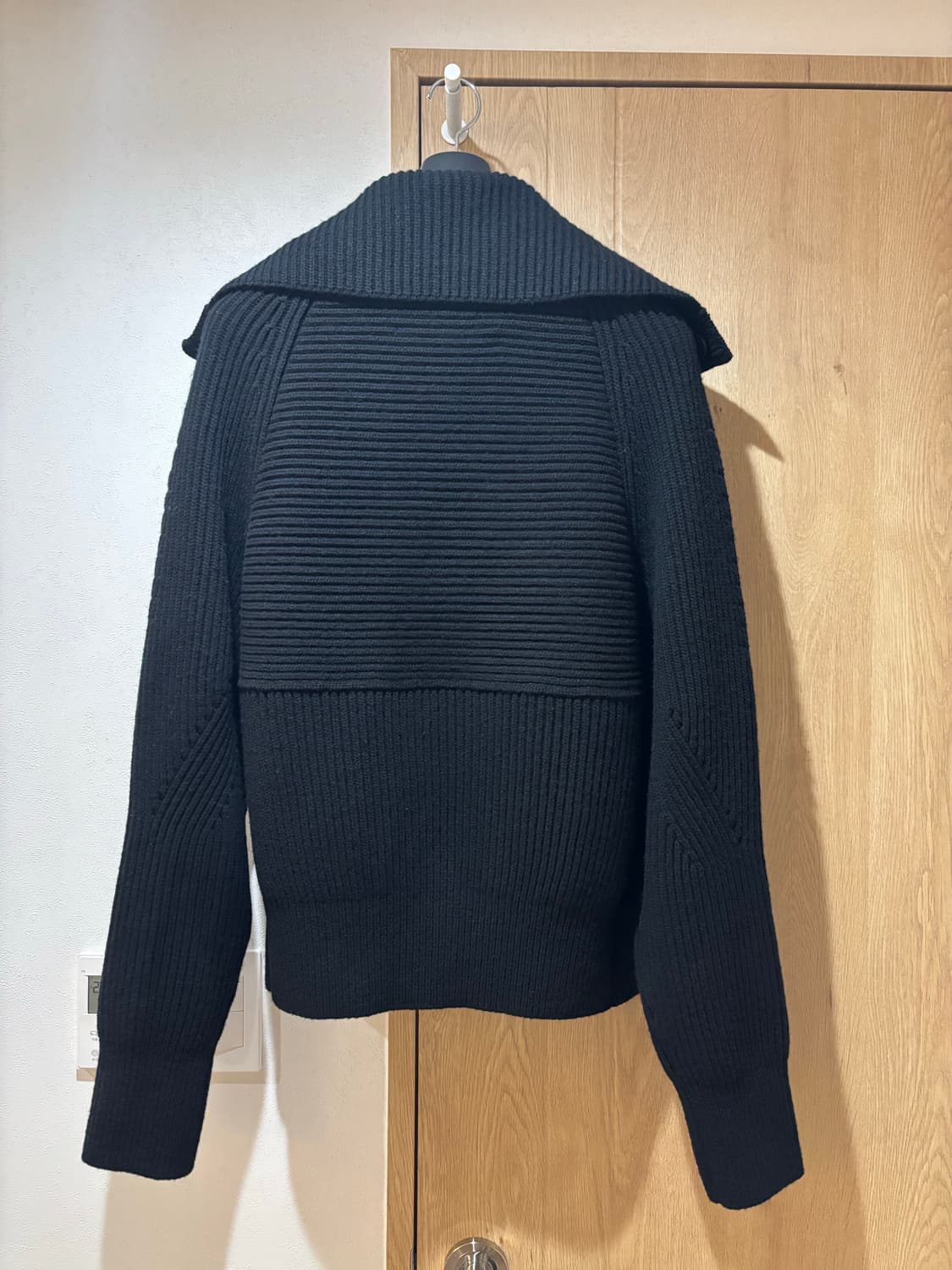 렉토 오버 립 가디건 M 팝니다 상품이미지5