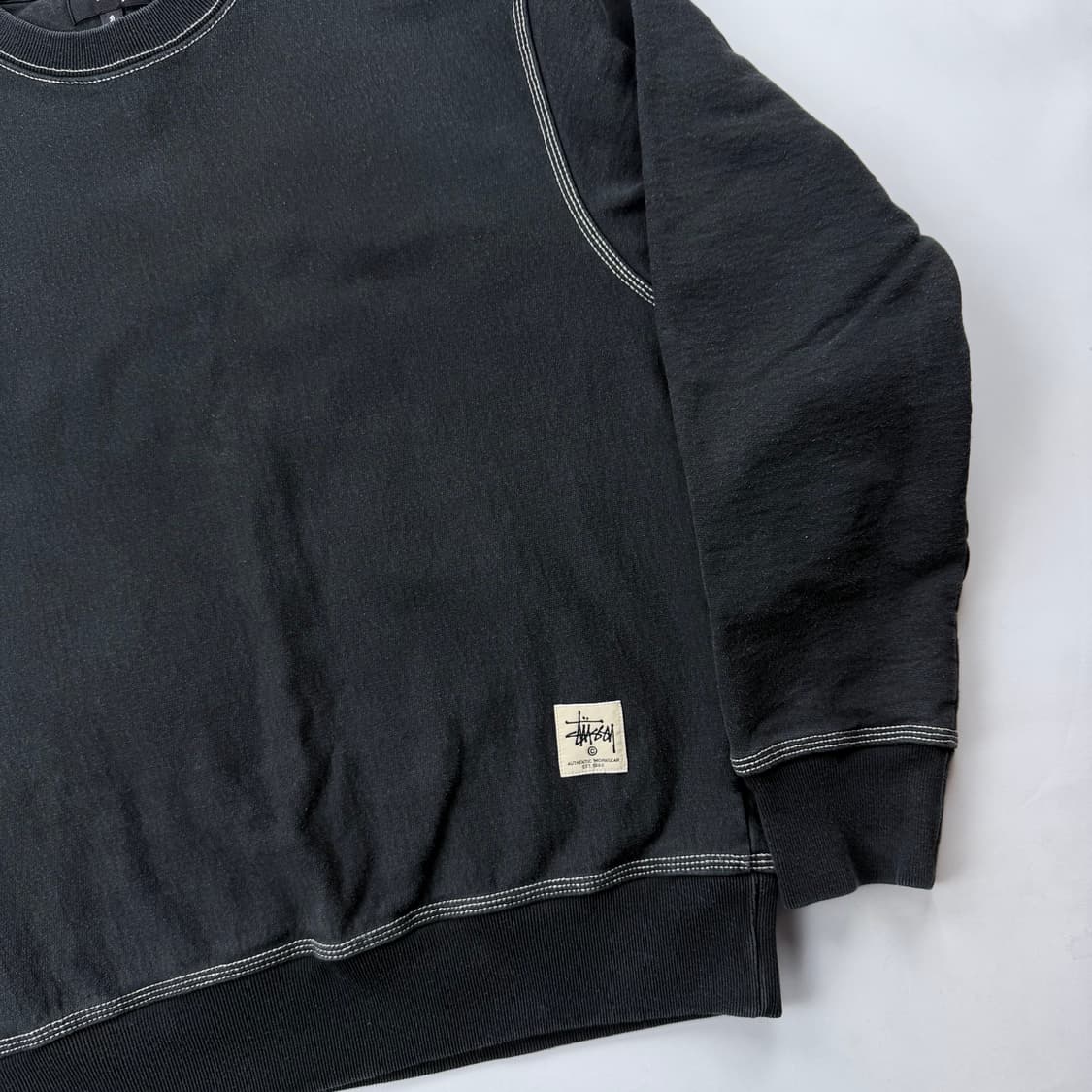 스투시 콘트라스트 스티치 맨투맨 상품이미지3