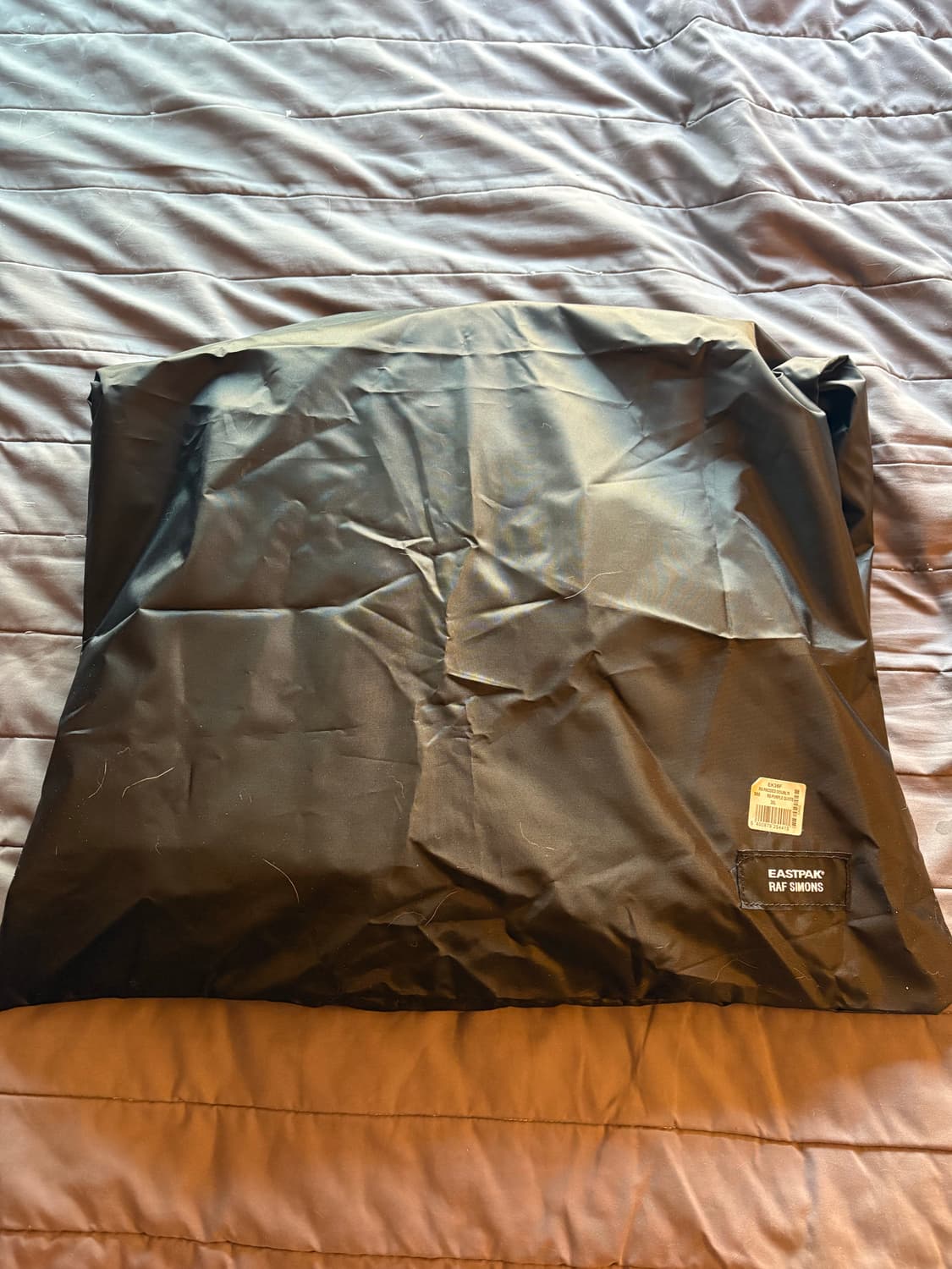 라프시몬스 이스트팩 백팩 판매합니다 상품이미지4