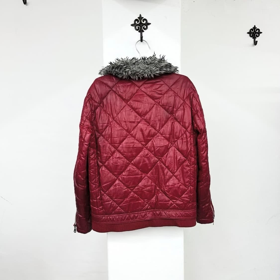 Red fur down jacket 상품이미지5