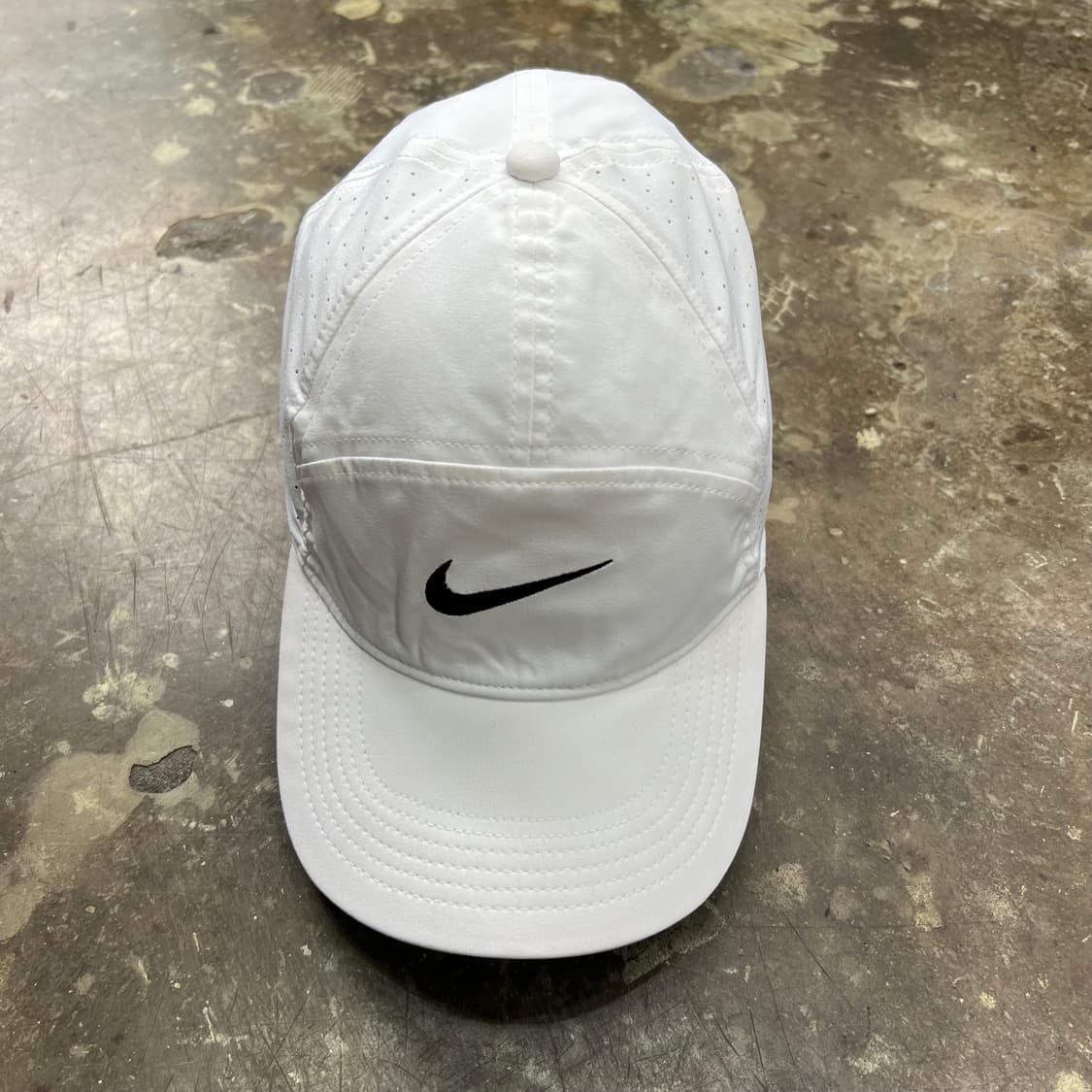 나이키 스우시로고 드라이핏 런닝 볼캡 모자 캡프캡 남여공용 상품이미지1