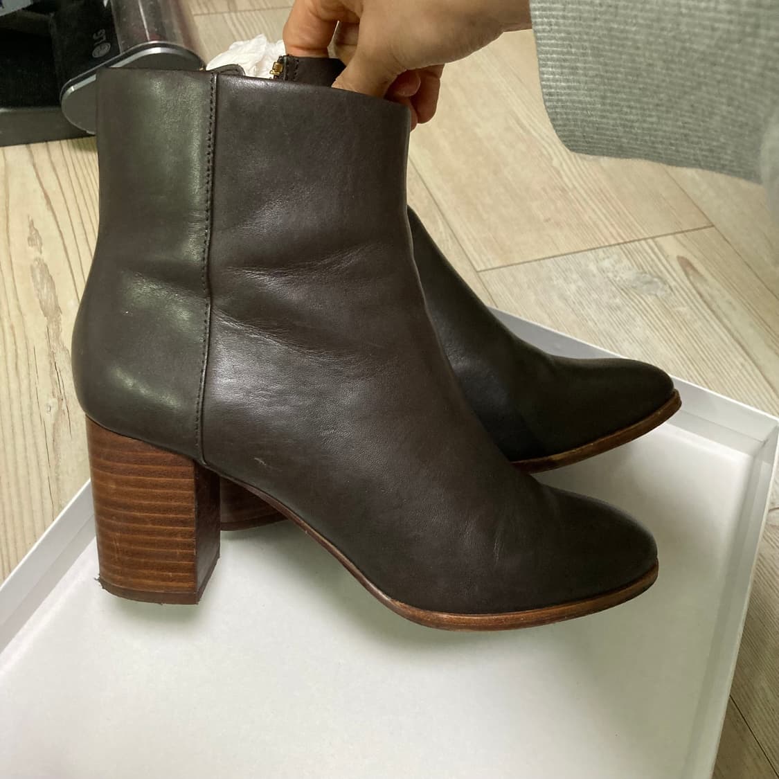 앤아더스토리즈 갈색 부츠 상품이미지4