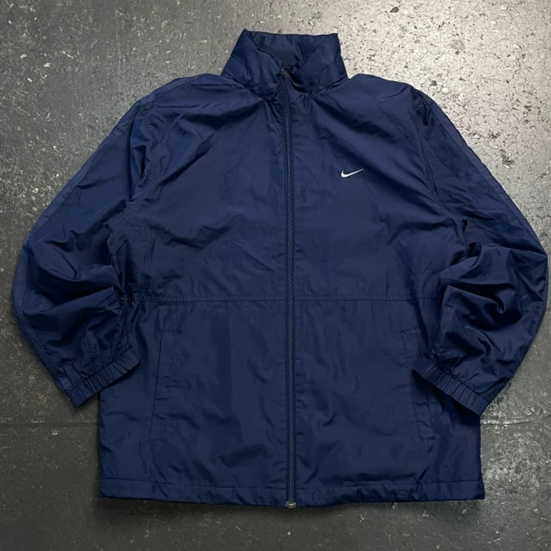 100 나이키 스우시 바람막이  상품이미지1