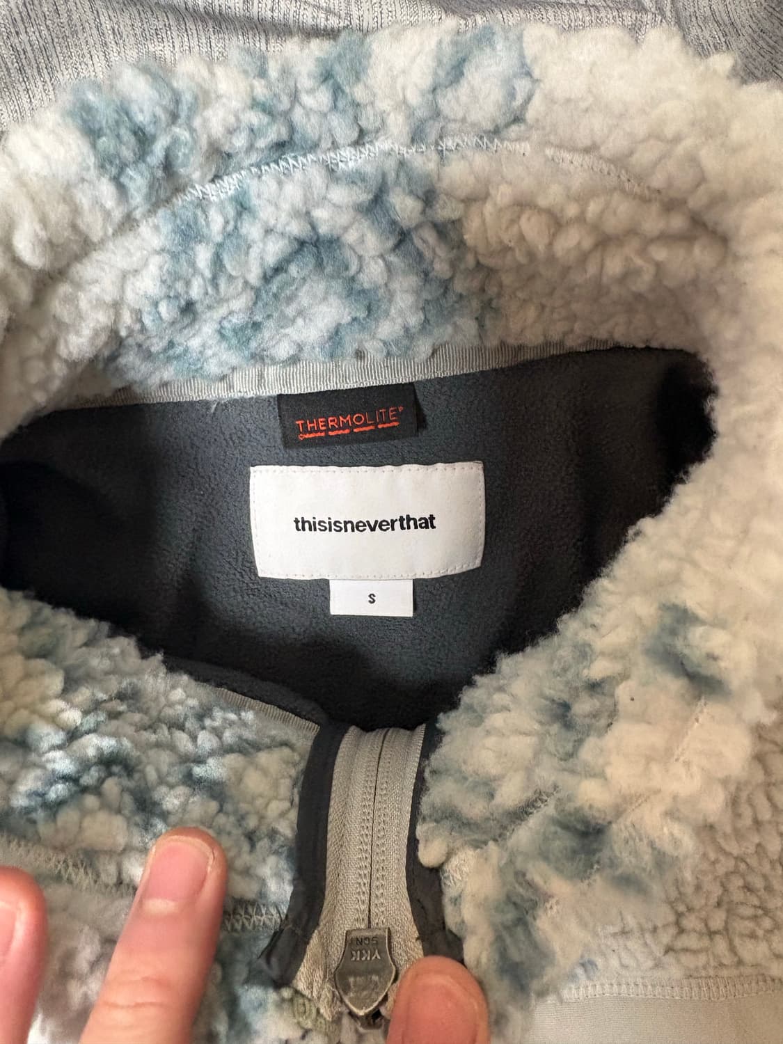 디스이즈네버댓 후리스 s 상품이미지3