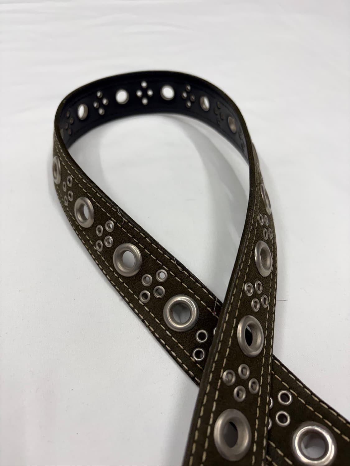 빈티지 펀칭 아일렛 카키 웨스턴 레더 벨트 상품이미지4