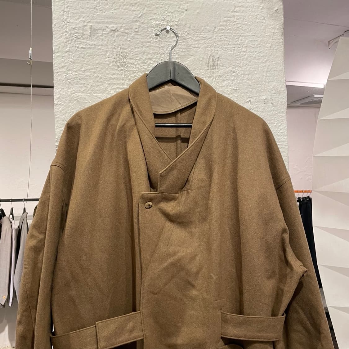 지에다 랩 디테일 코트 상품이미지3