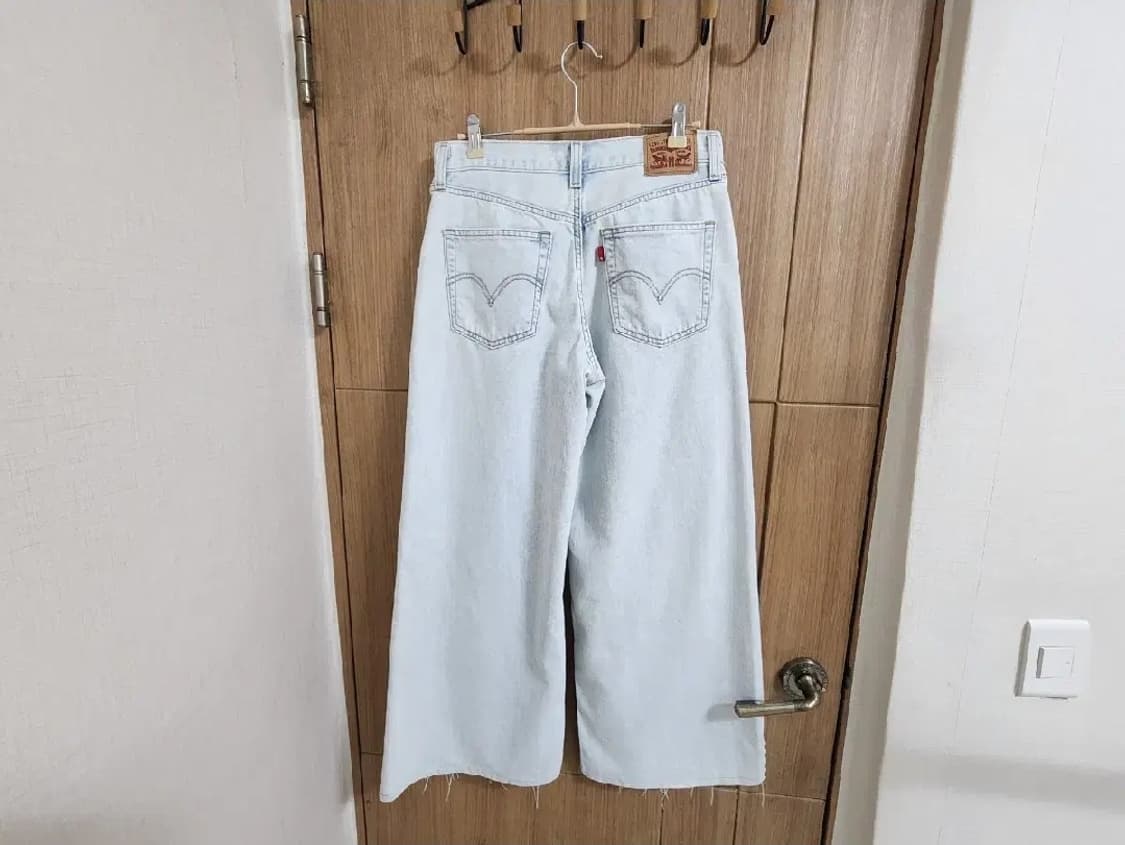 (28)여성 리바이스 94 배기 와이드 레그진 데님 팬츠 상품이미지4