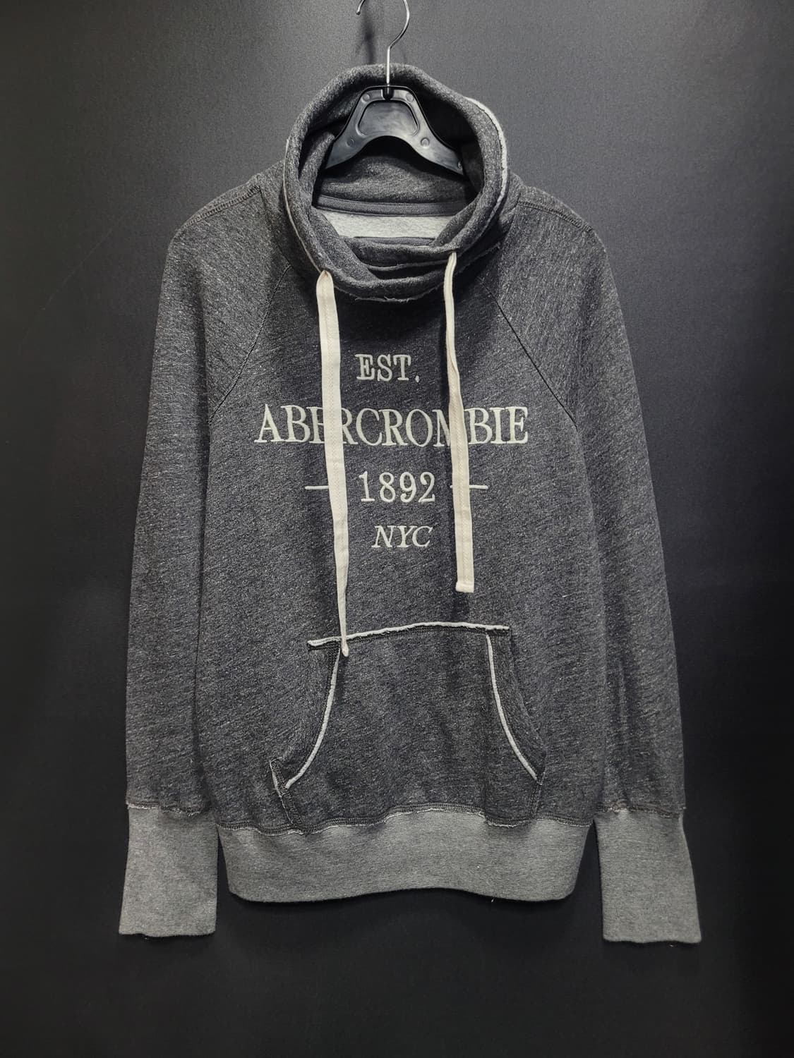 아베크롬비 사이즈 M 상품이미지1