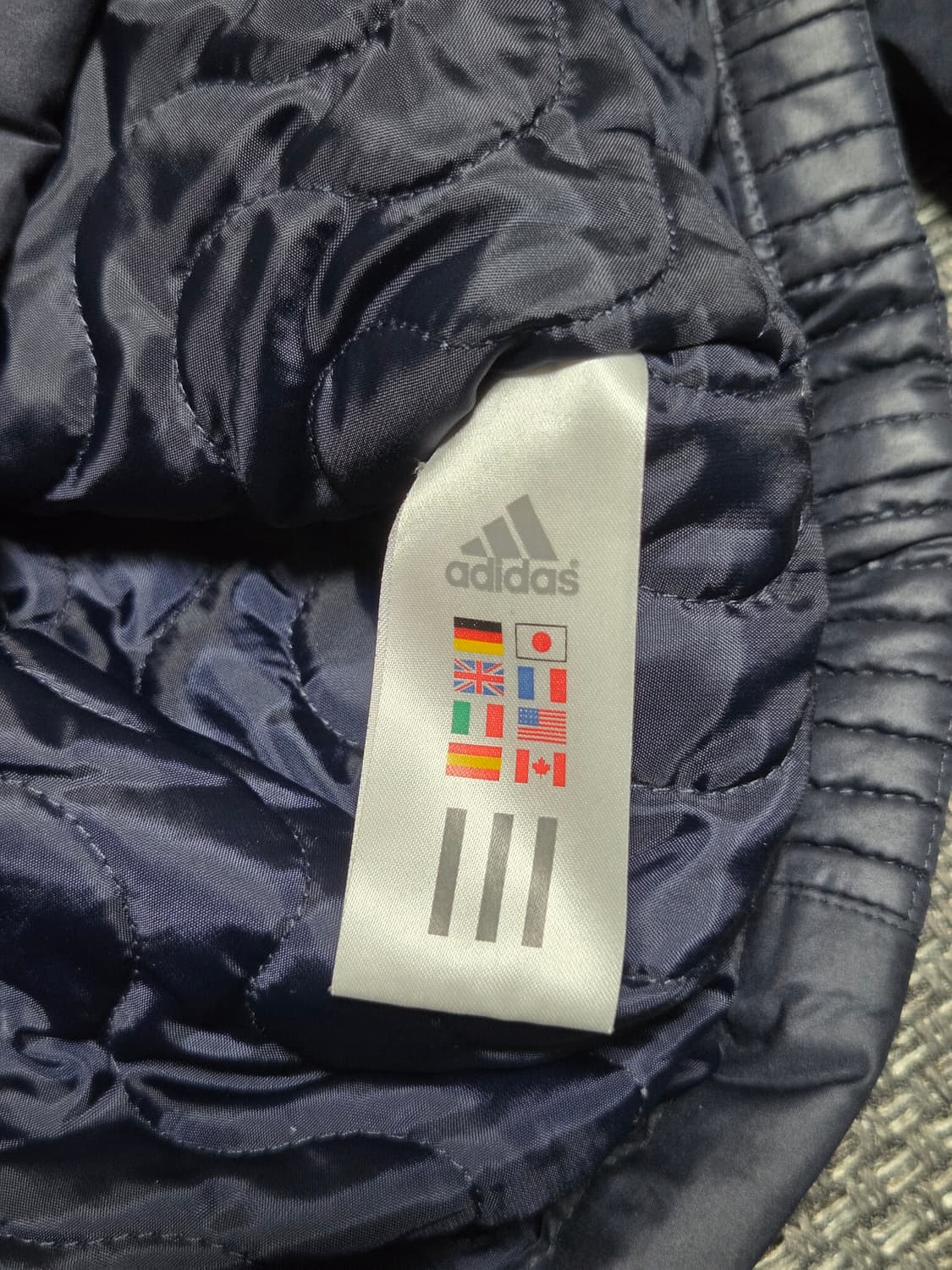 아디다스 누빔 점퍼 상품이미지4