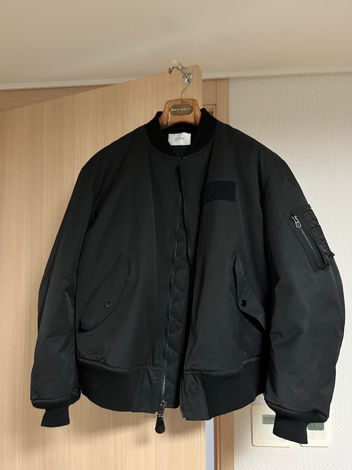 시오타 MA-1 24FW 블랙 5사이즈 (6 교환) 상품이미지1